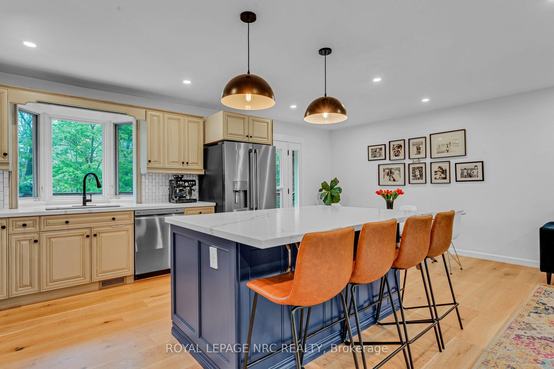 Photo 48 of 75 Alexandra Boulevard, St. Catharines, Secord Woods — HOMEH