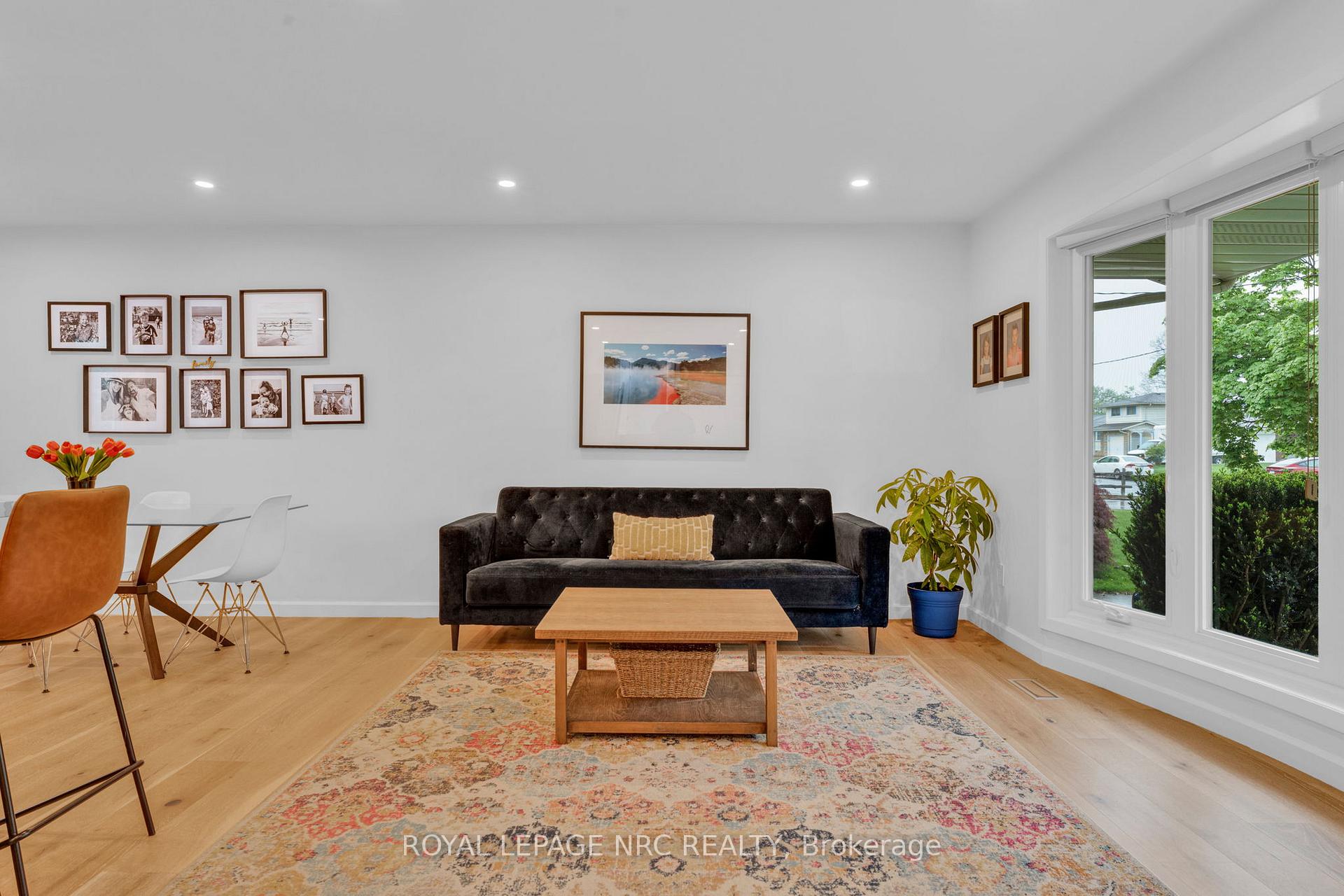 Photo 16 of 75 Alexandra Boulevard, St. Catharines, Secord Woods — HOMEH