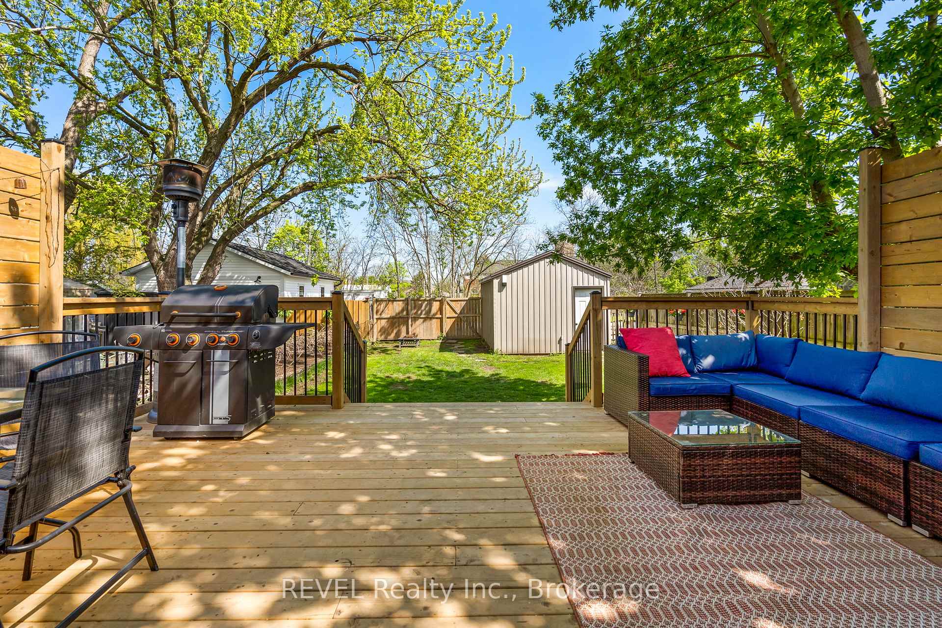 Photo 15 of 21 Hamilton Street, St. Catharines, Western Hill — HOMEH