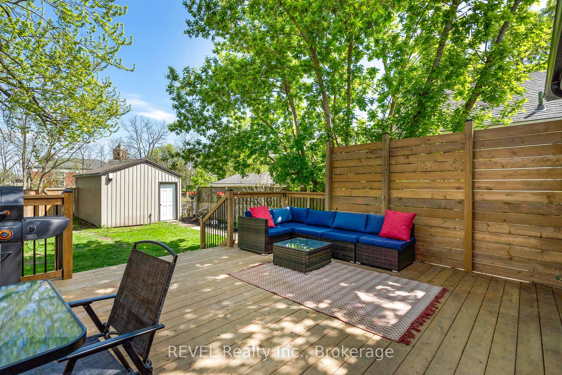 Photo 13 of 21 Hamilton Street, St. Catharines, Western Hill — HOMEH