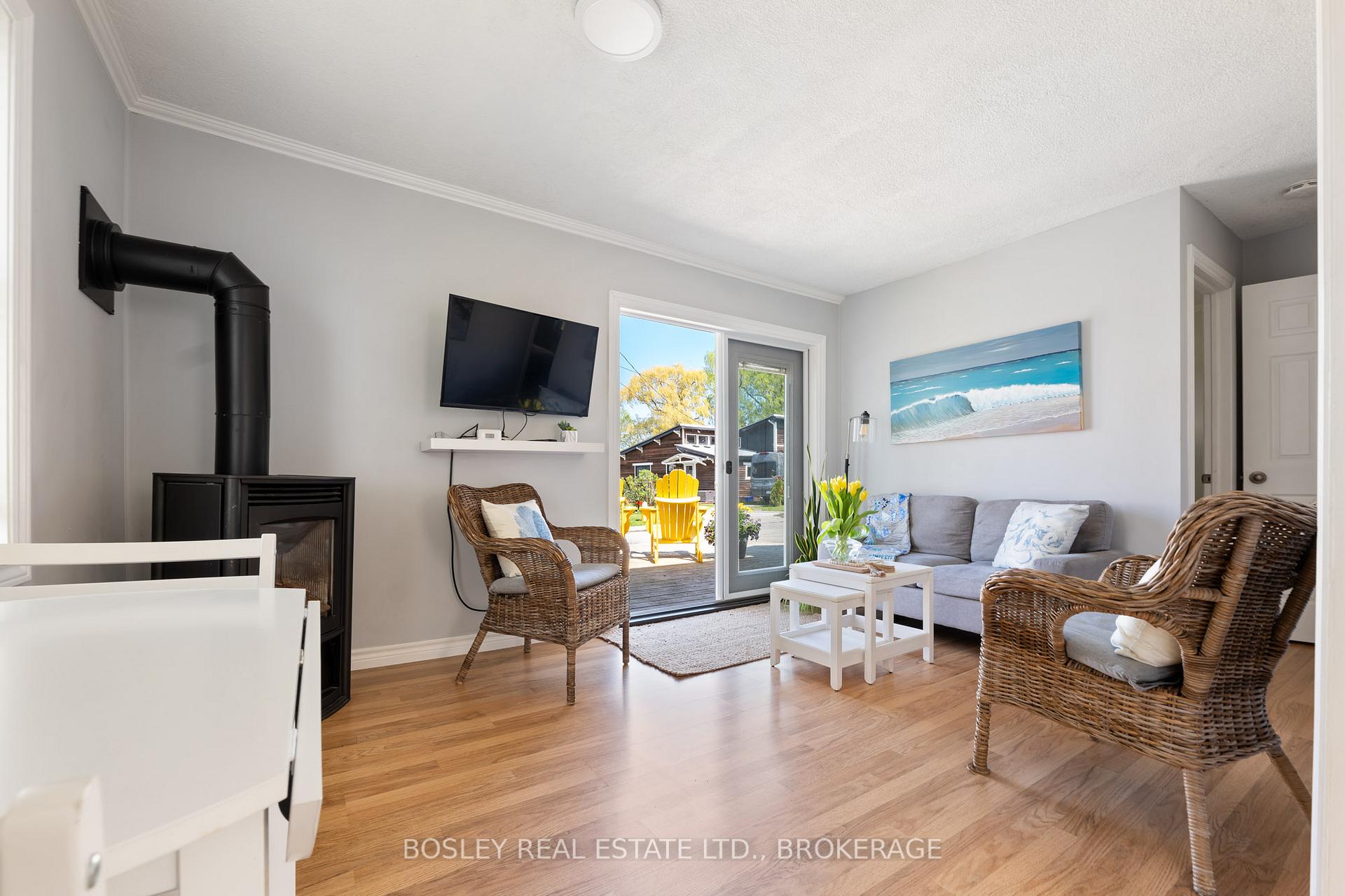 Photo 24 of 9 Paxton Avenue, St. Catharines, Port Dalhousie — HOMEH