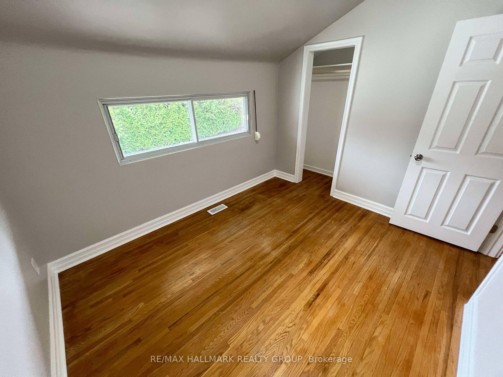 Photo 28 of 28 Kirkstall Avenue, Ottawa, Manordale — HOMEH