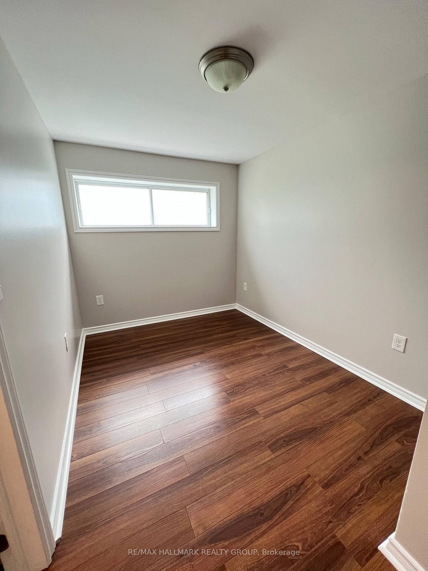 Photo 30 of 28 Kirkstall Avenue, Ottawa, Manordale — HOMEH
