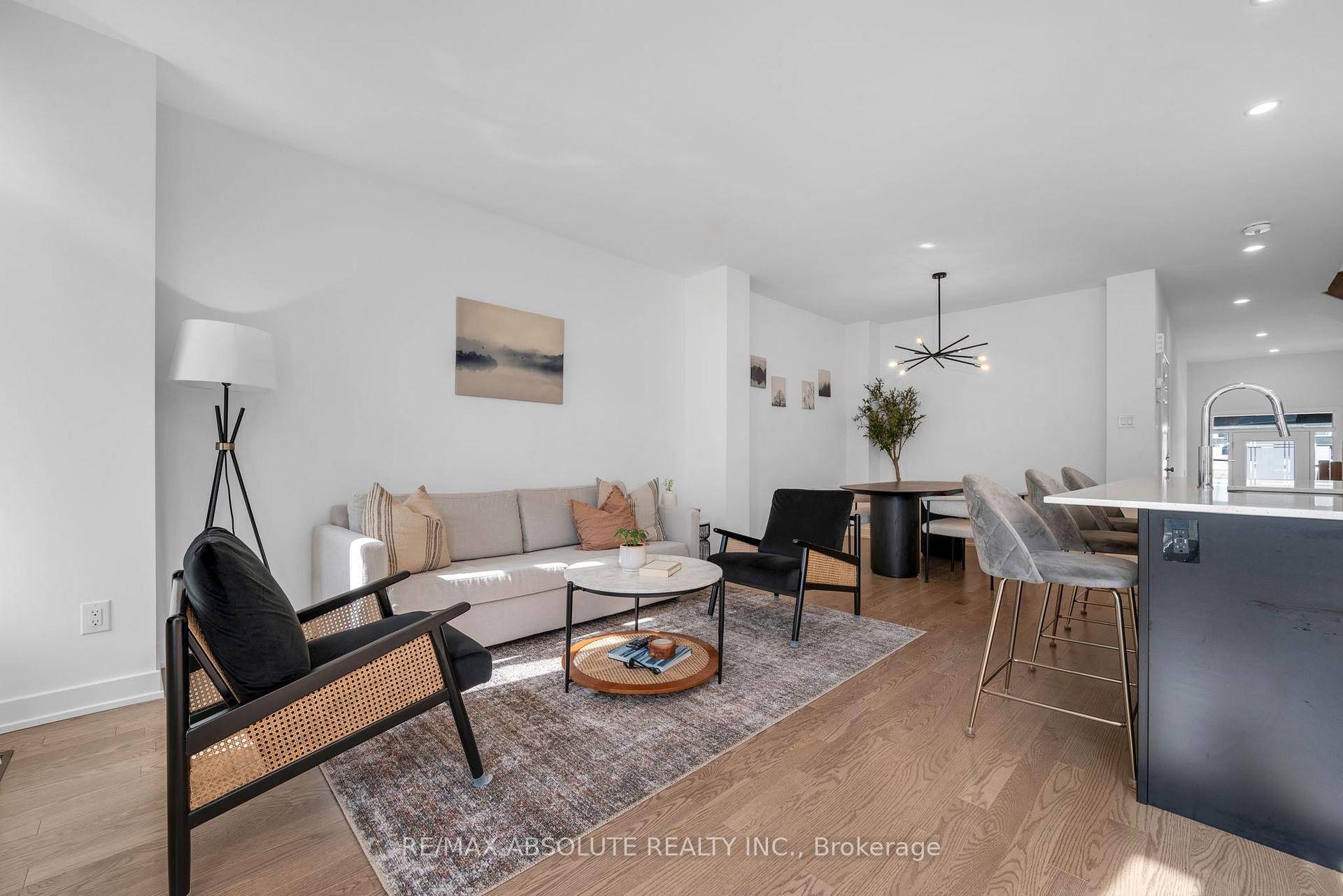 Photo 6 of 256 Monticello Avenue, Ottawa, Kanata - Emerald Meadows/Trailwest — HOMEH
