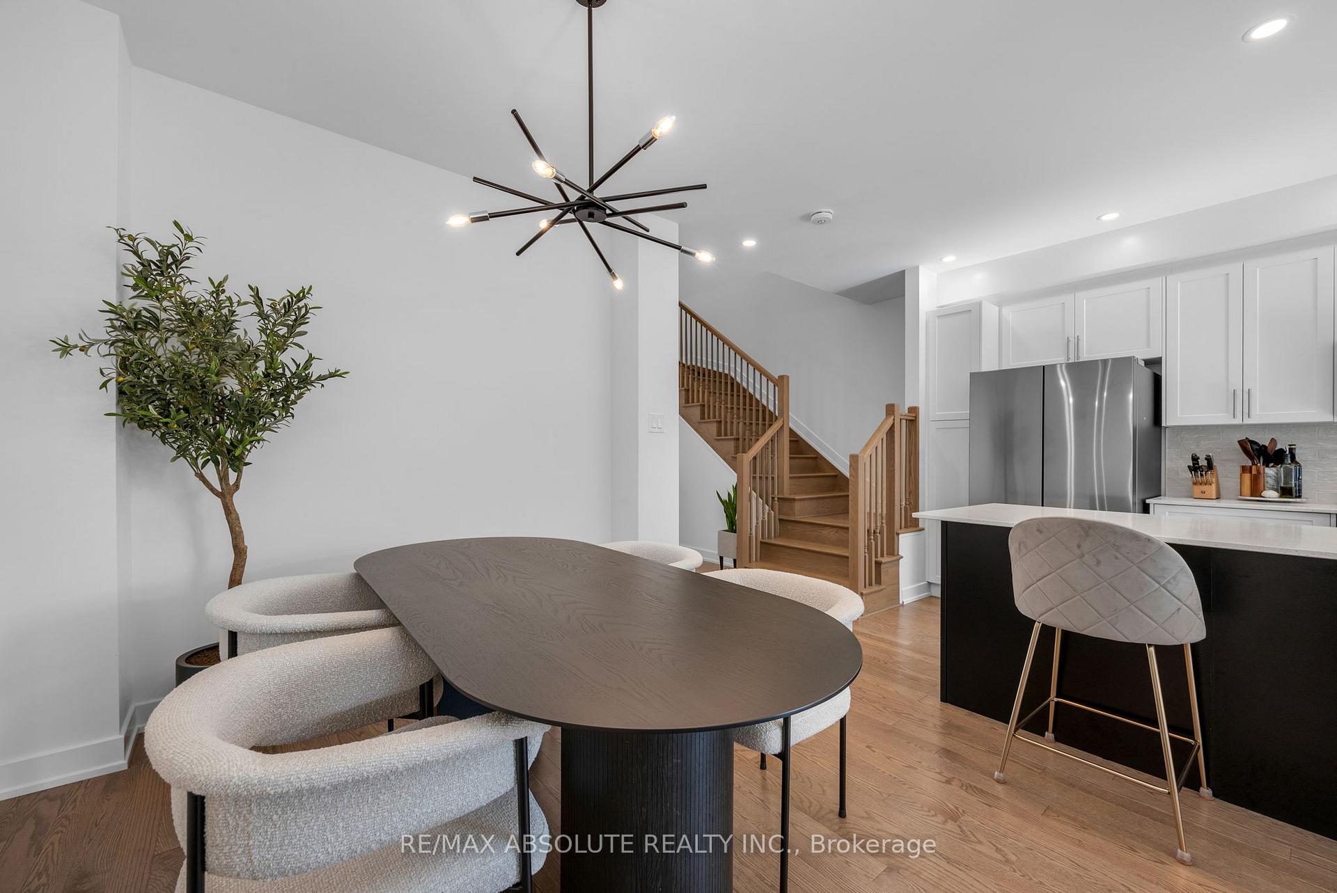 Photo 21 of 256 Monticello Avenue, Ottawa, Kanata - Emerald Meadows/Trailwest — HOMEH