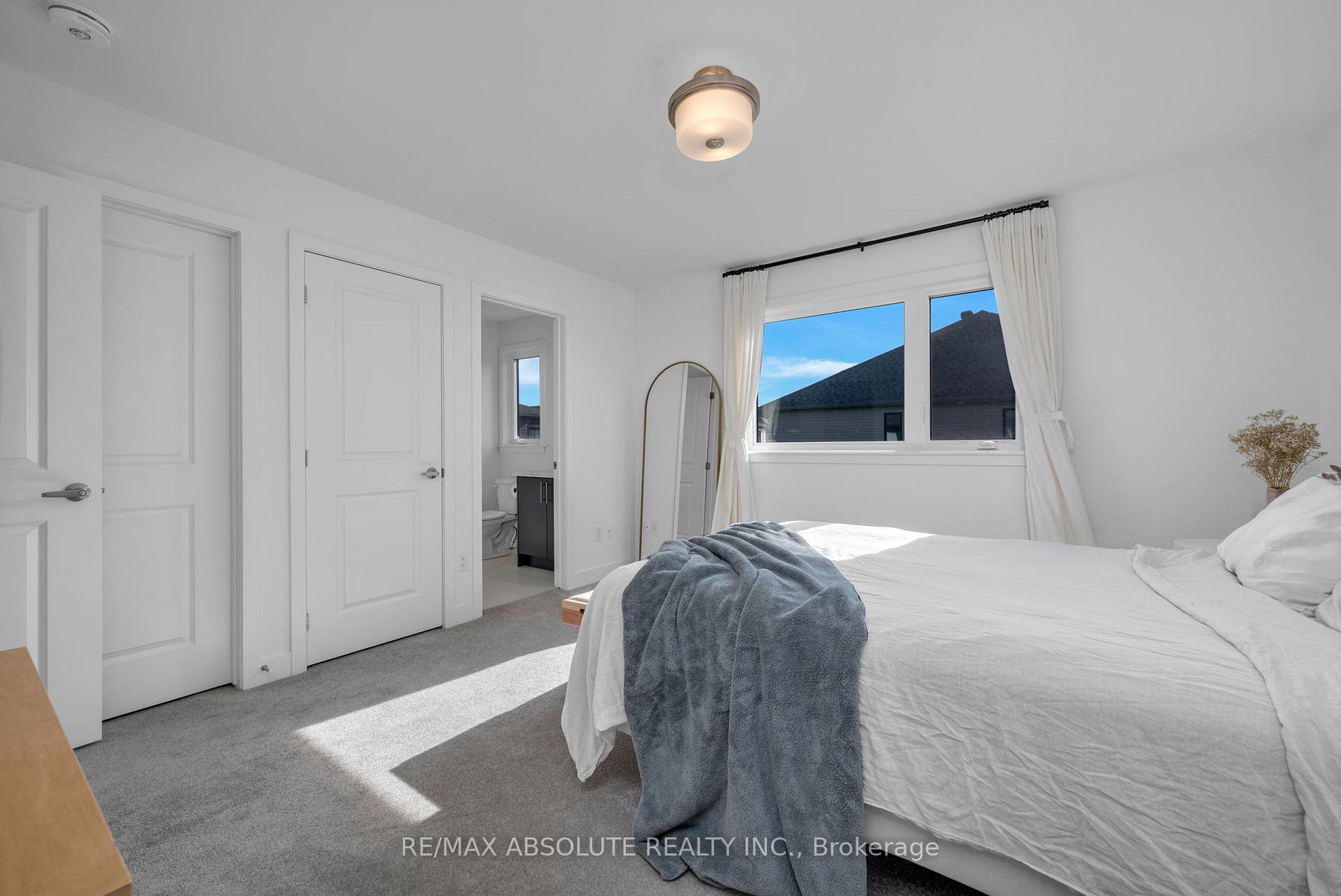 Photo 37 of 256 Monticello Avenue, Ottawa, Kanata - Emerald Meadows/Trailwest — HOMEH