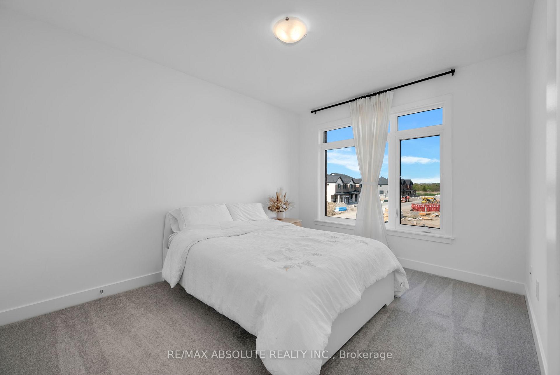 Photo 50 of 256 Monticello Avenue, Ottawa, Kanata - Emerald Meadows/Trailwest — HOMEH