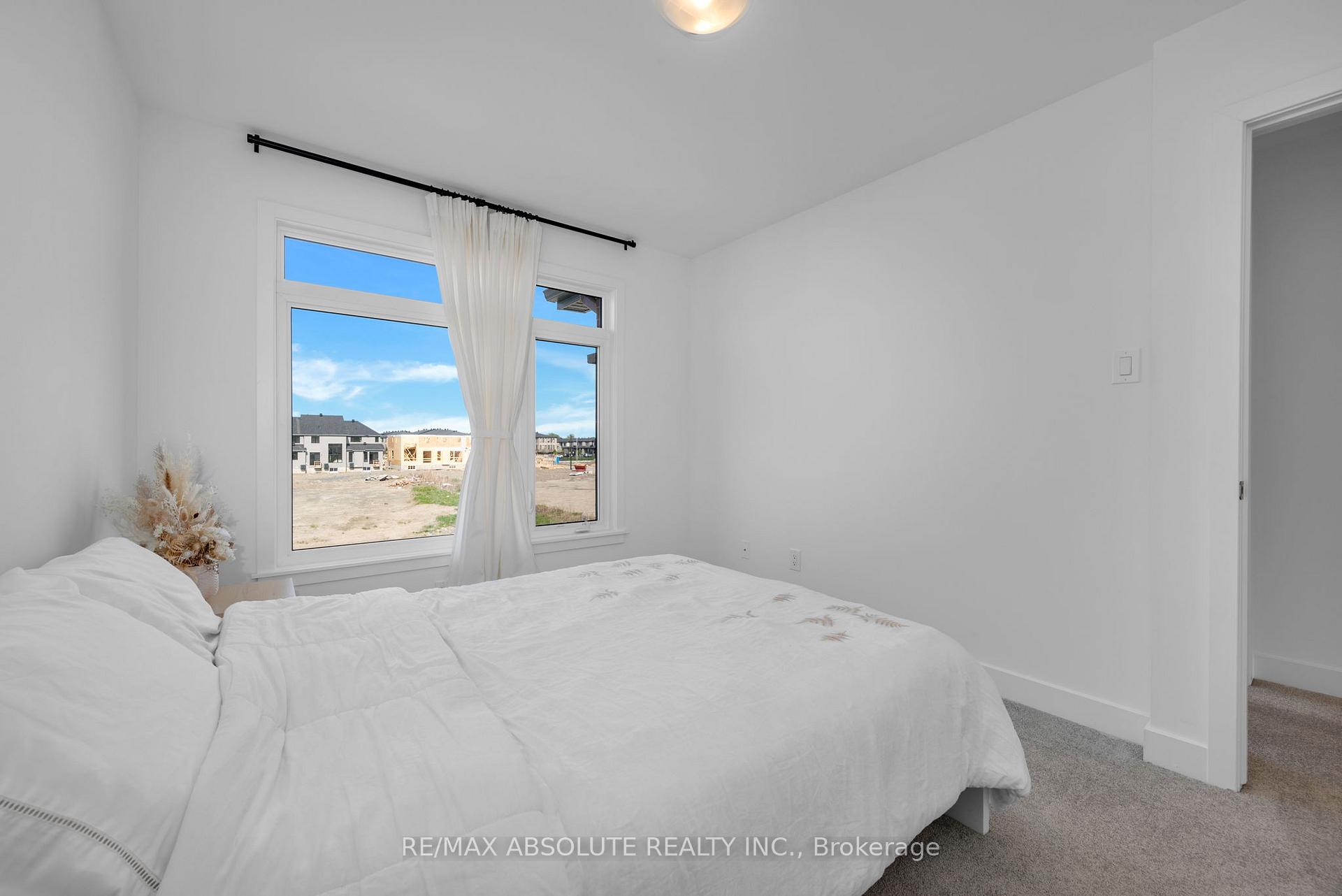 Photo 33 of 256 Monticello Avenue, Ottawa, Kanata - Emerald Meadows/Trailwest — HOMEH