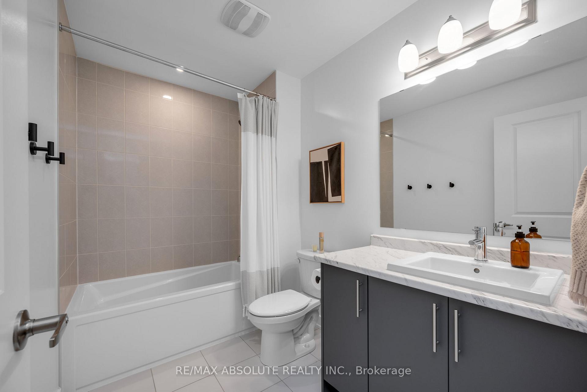Photo 40 of 256 Monticello Avenue, Ottawa, Kanata - Emerald Meadows/Trailwest — HOMEH