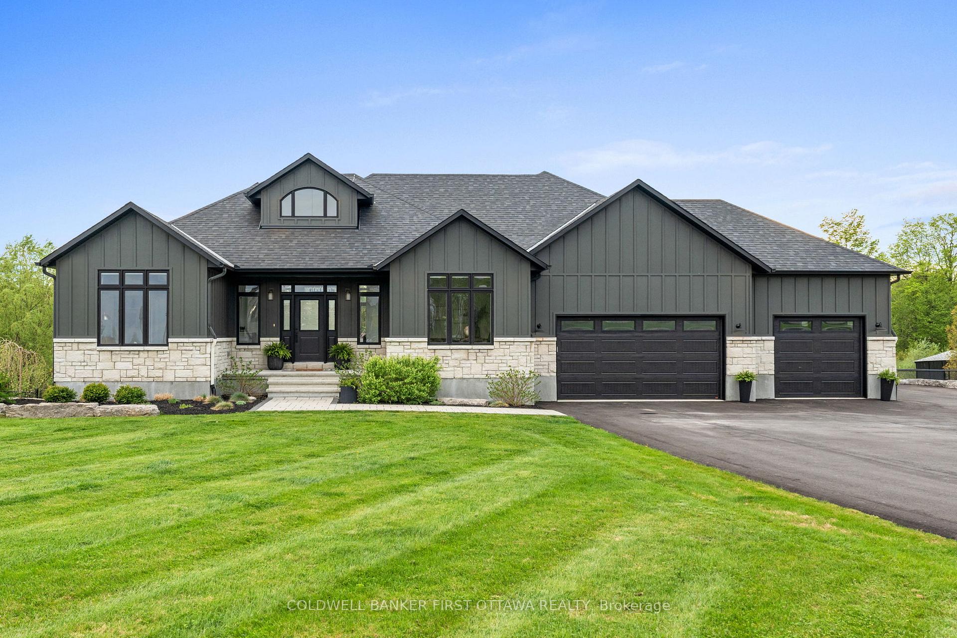 Photo 3 of 165 Westar Farm Way, Ottawa, Remainder of Stittsville & Area — HOMEH