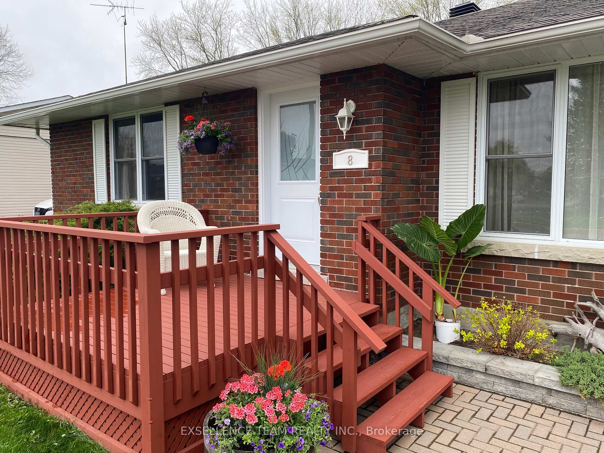 Photo 4 of 8 Ault Drive N, South Stormont, Ingleside — HOMEH