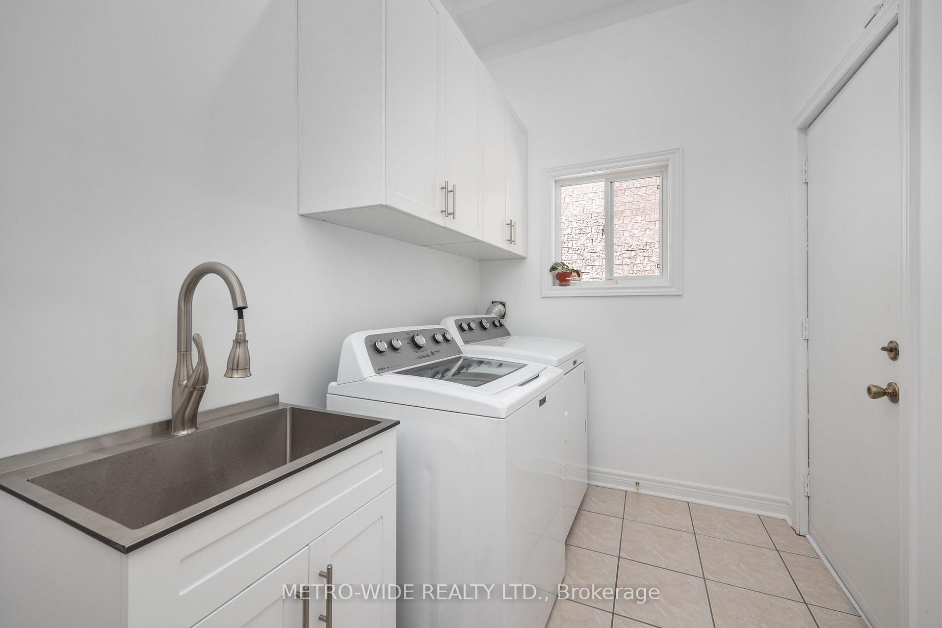Photo 15 of 77 Ten Oaks Boulevard, Vaughan, Patterson — HOMEH