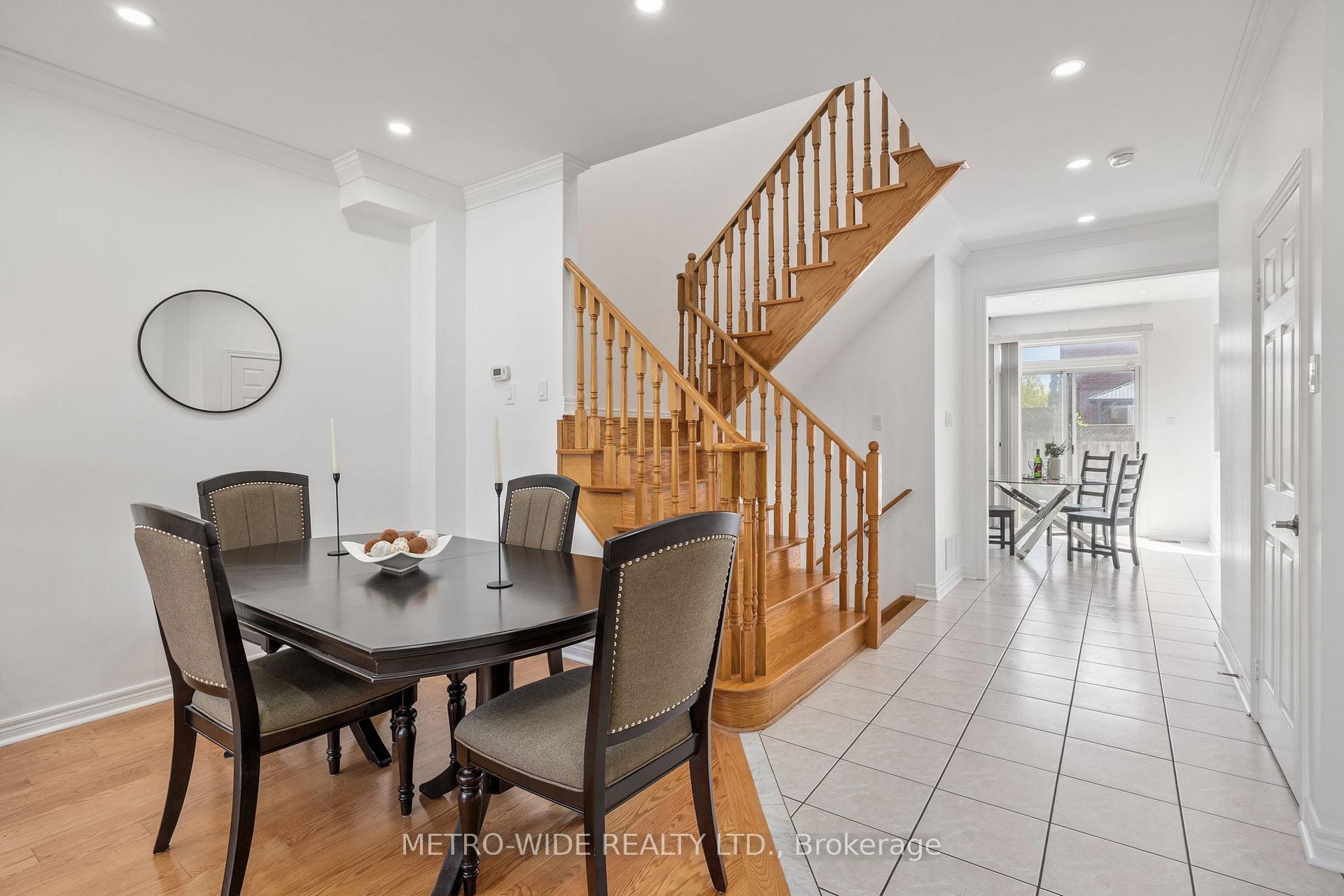 Photo 17 of 77 Ten Oaks Boulevard, Vaughan, Patterson — HOMEH