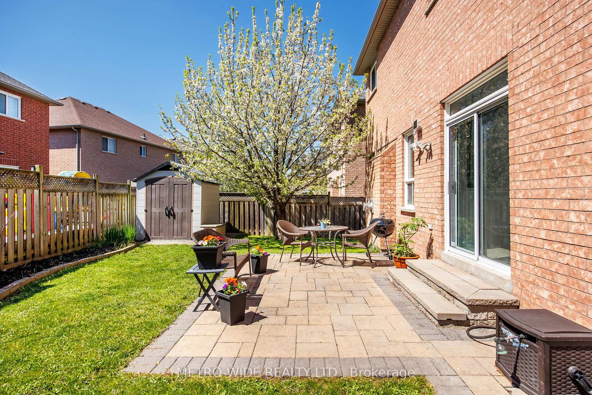 Photo 36 of 77 Ten Oaks Boulevard, Vaughan, Patterson — HOMEH