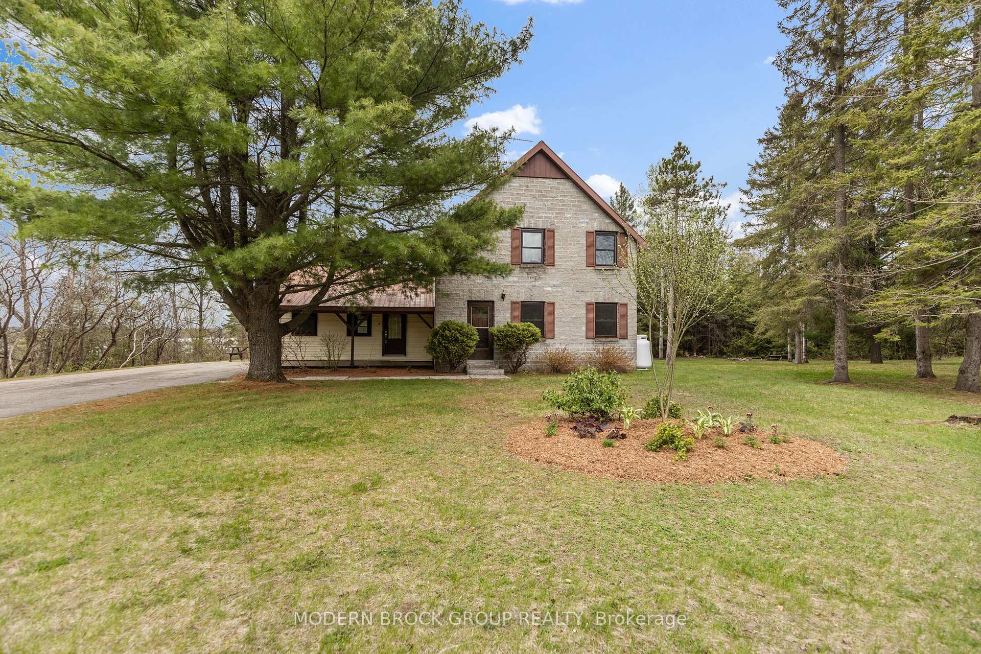 Photo 1 of 2717 Goodin Road, Edwardsburgh/Cardinal, Edwardsburgh/Cardinal Twp — HOMEH
