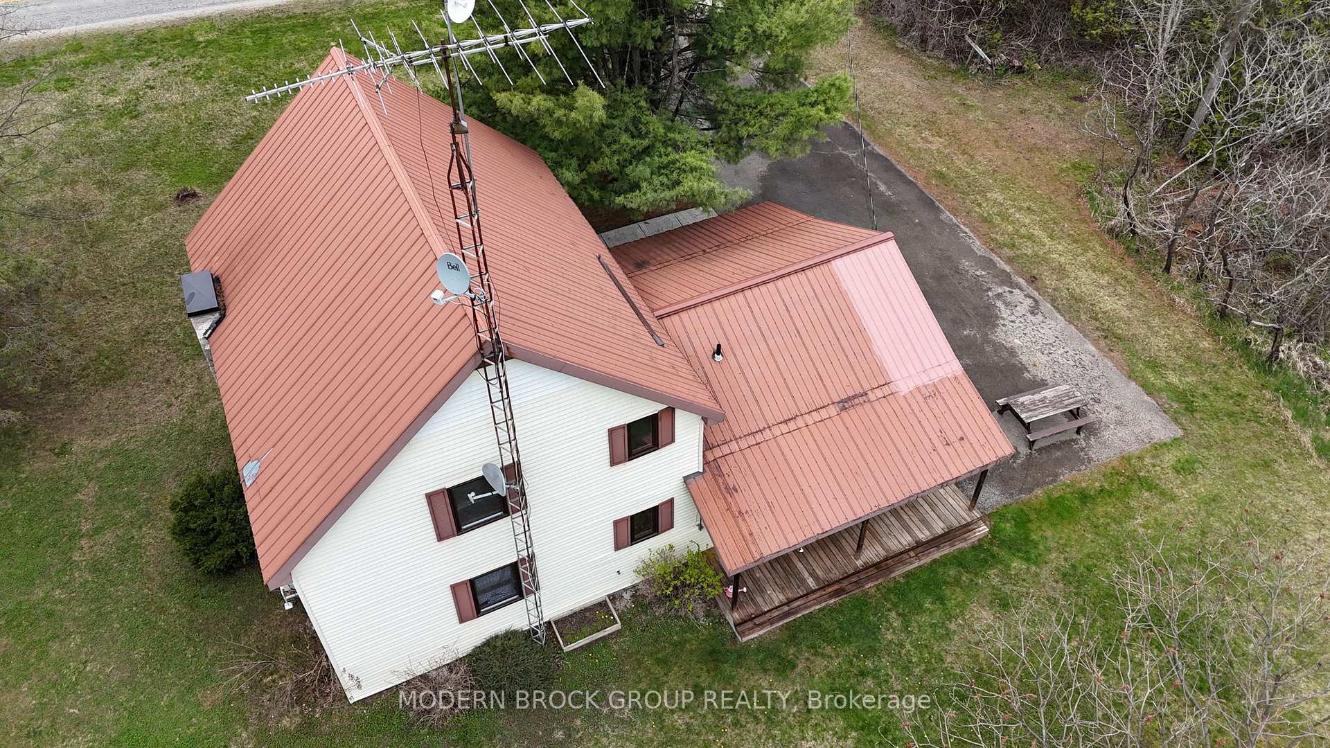 Photo 26 of 2717 Goodin Road, Edwardsburgh/Cardinal, Edwardsburgh/Cardinal Twp — HOMEH