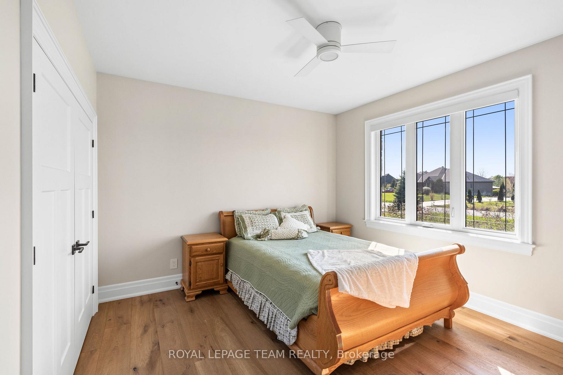 Photo 17 of 7384 Blue Water Crescent, Ottawa, Osgoode Twp North of Reg Rd 6 — HOMEH