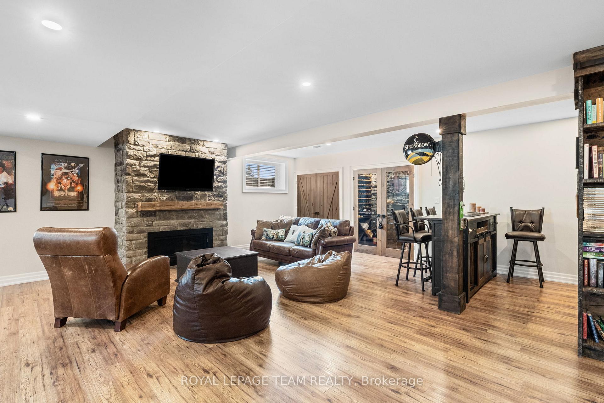 Photo 23 of 7384 Blue Water Crescent, Ottawa, Osgoode Twp North of Reg Rd 6 — HOMEH