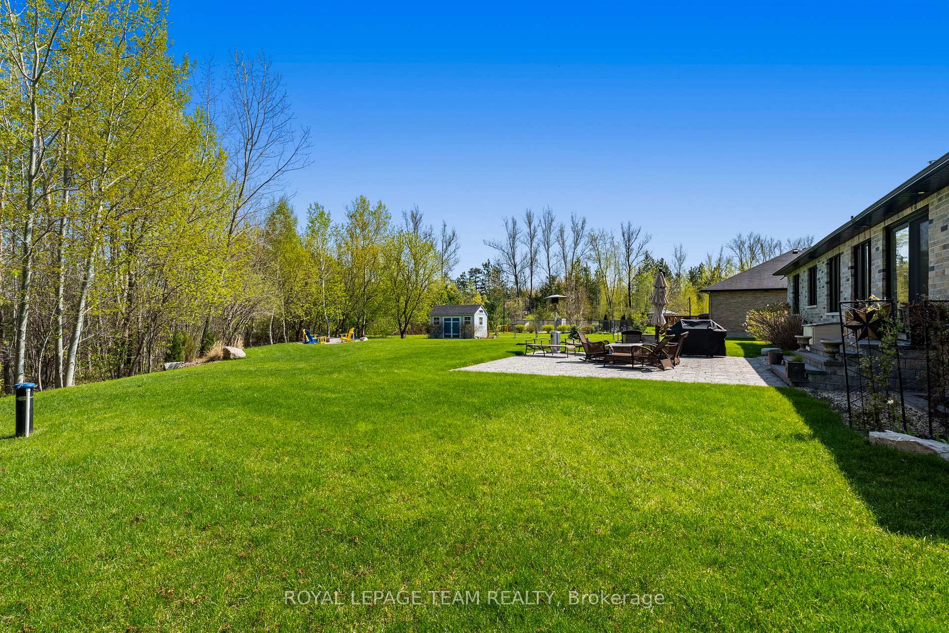 Photo 40 of 7384 Blue Water Crescent, Ottawa, Osgoode Twp North of Reg Rd 6 — HOMEH