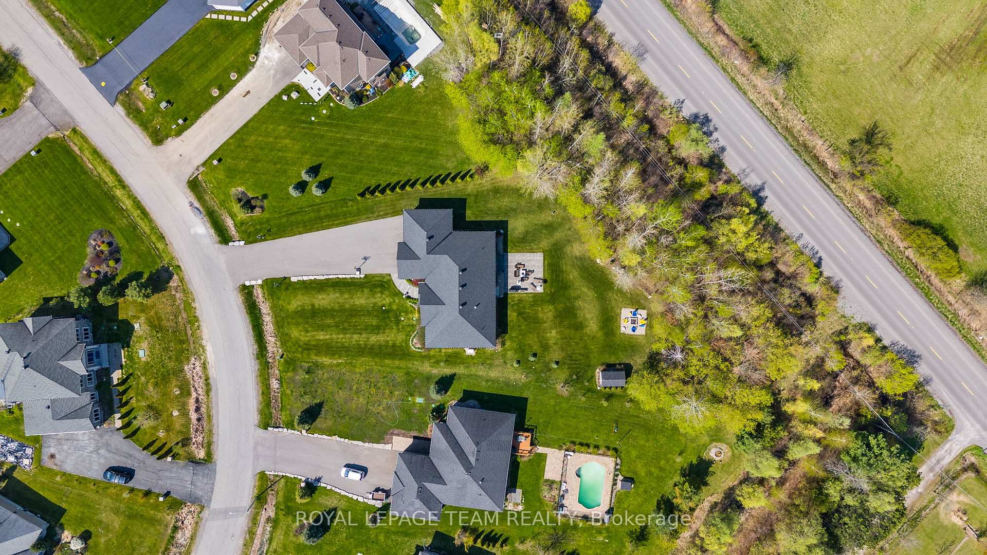 Photo 42 of 7384 Blue Water Crescent, Ottawa, Osgoode Twp North of Reg Rd 6 — HOMEH