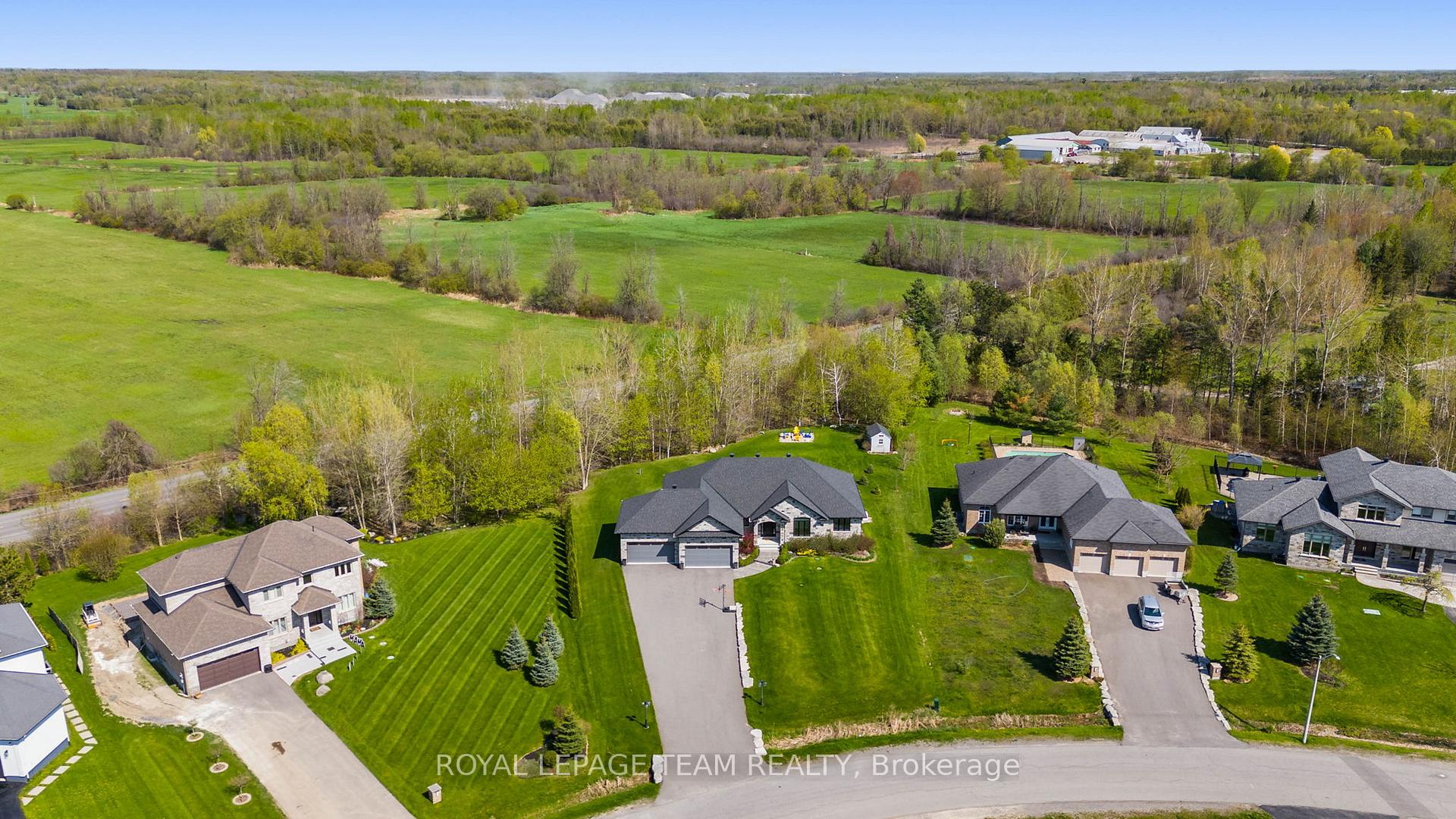 Photo 41 of 7384 Blue Water Crescent, Ottawa, Osgoode Twp North of Reg Rd 6 — HOMEH