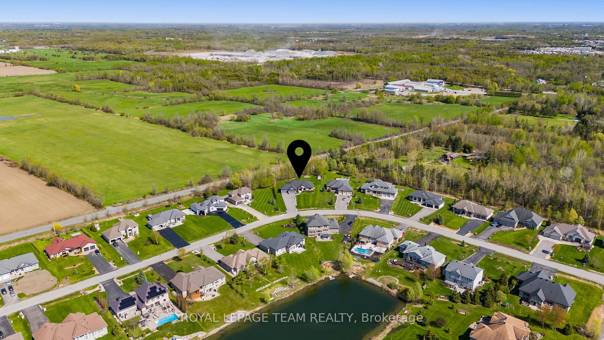 Photo 43 of 7384 Blue Water Crescent, Ottawa, Osgoode Twp North of Reg Rd 6 — HOMEH