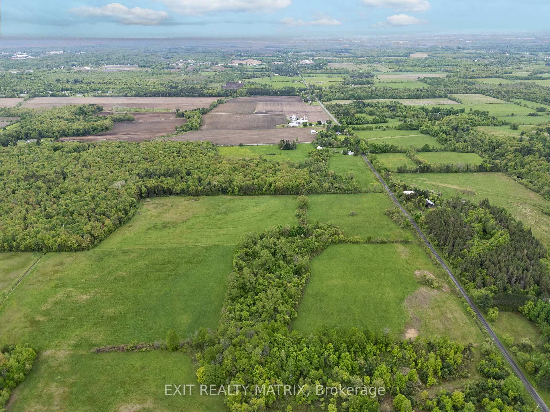Photo 3 of 1859 Greenlane Road, Champlain, Champlain Twp — HOMEH