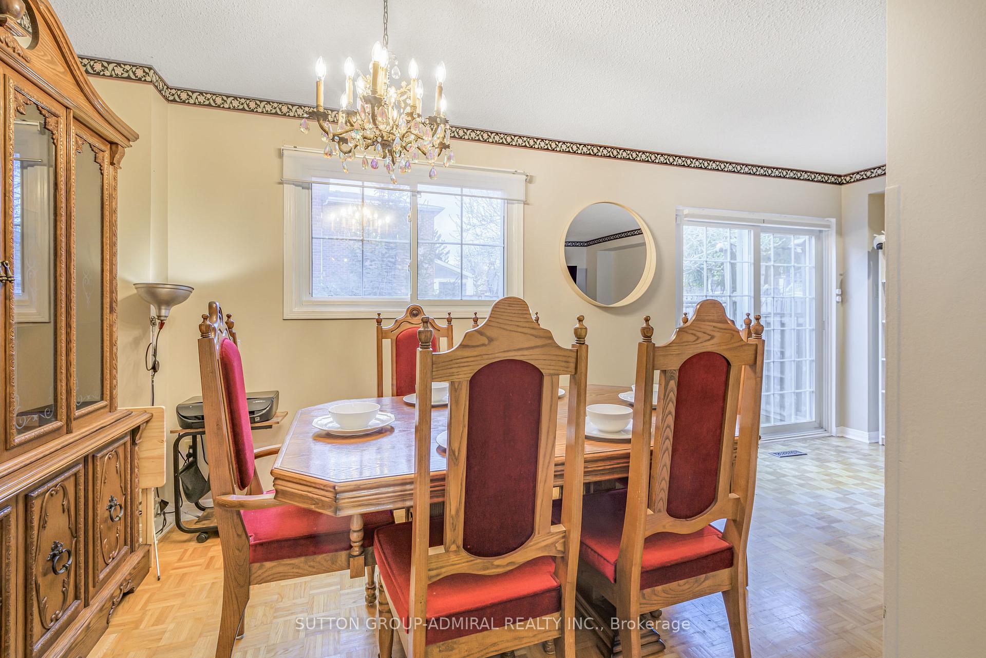 Photo 13 of 95 New Seabury Drive, Vaughan, Glen Shields — HOMEH