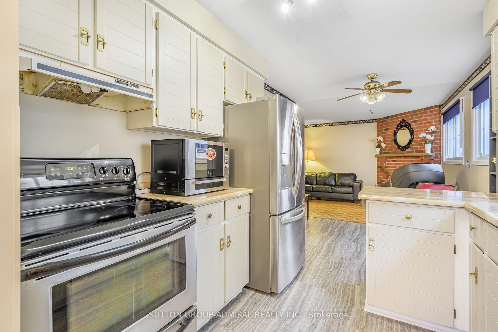 Photo 16 of 95 New Seabury Drive, Vaughan, Glen Shields — HOMEH