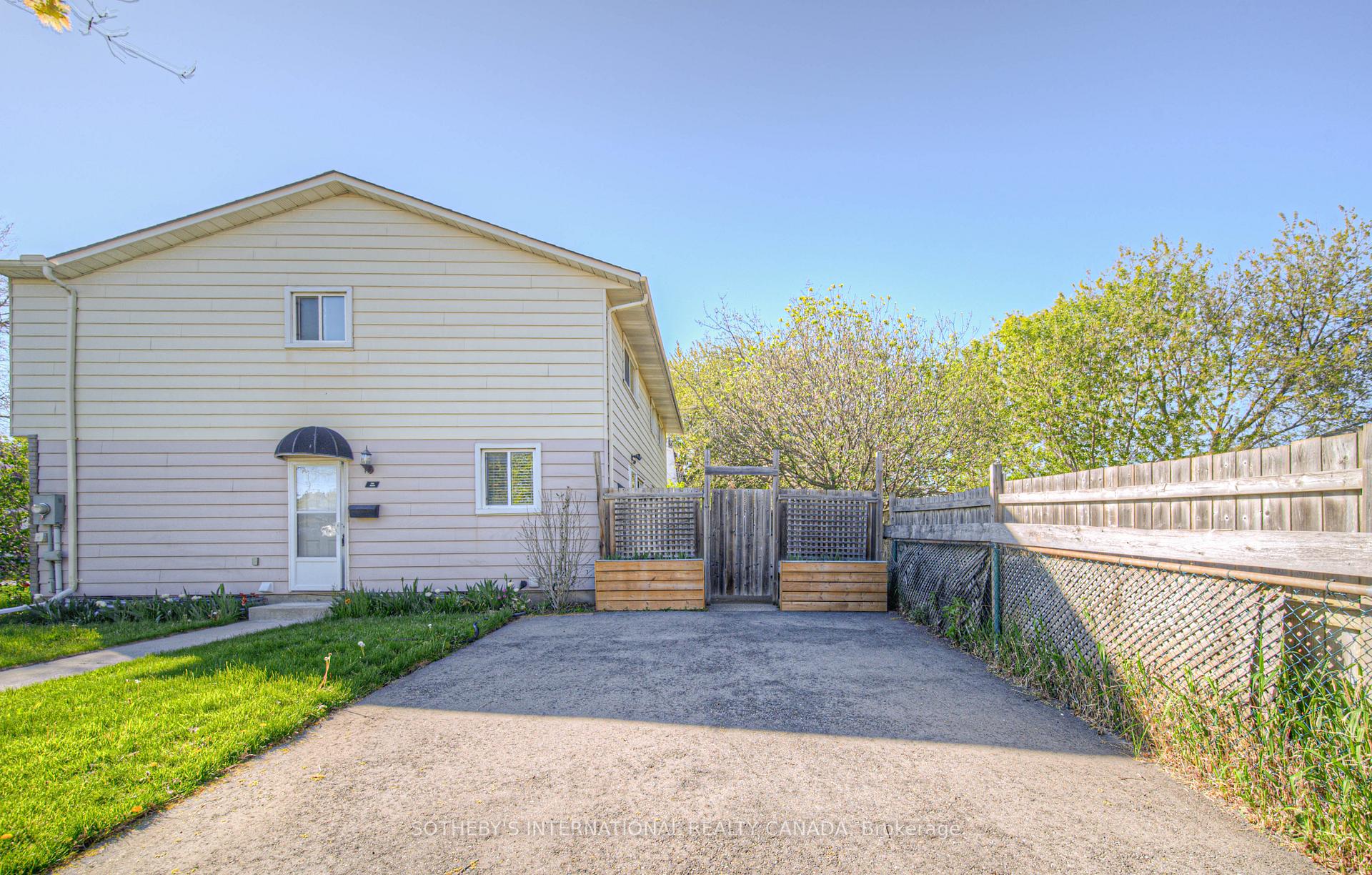 Photo 6 of 24B Amos Avenue, Waterloo — HOMEH