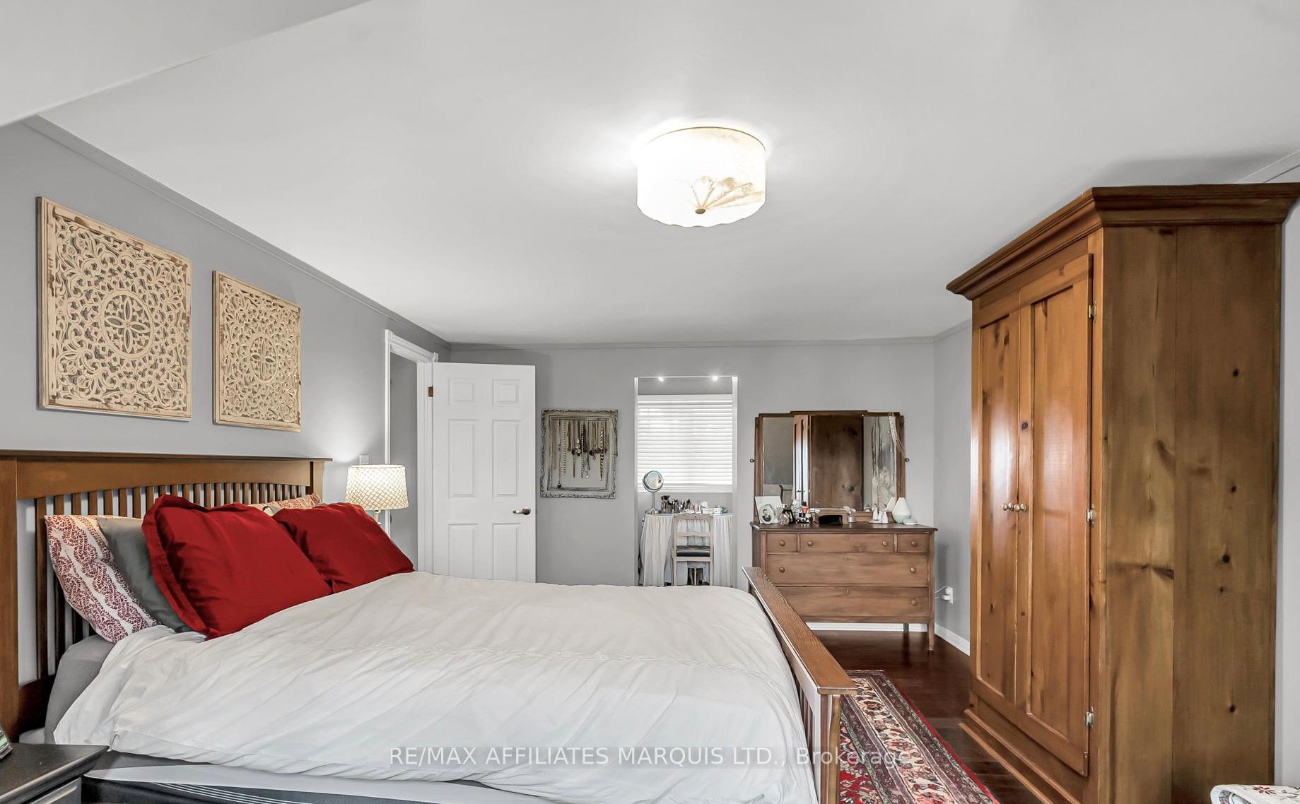 Photo 23 of 1932 Belvedere Crescent, Cornwall — HOMEH