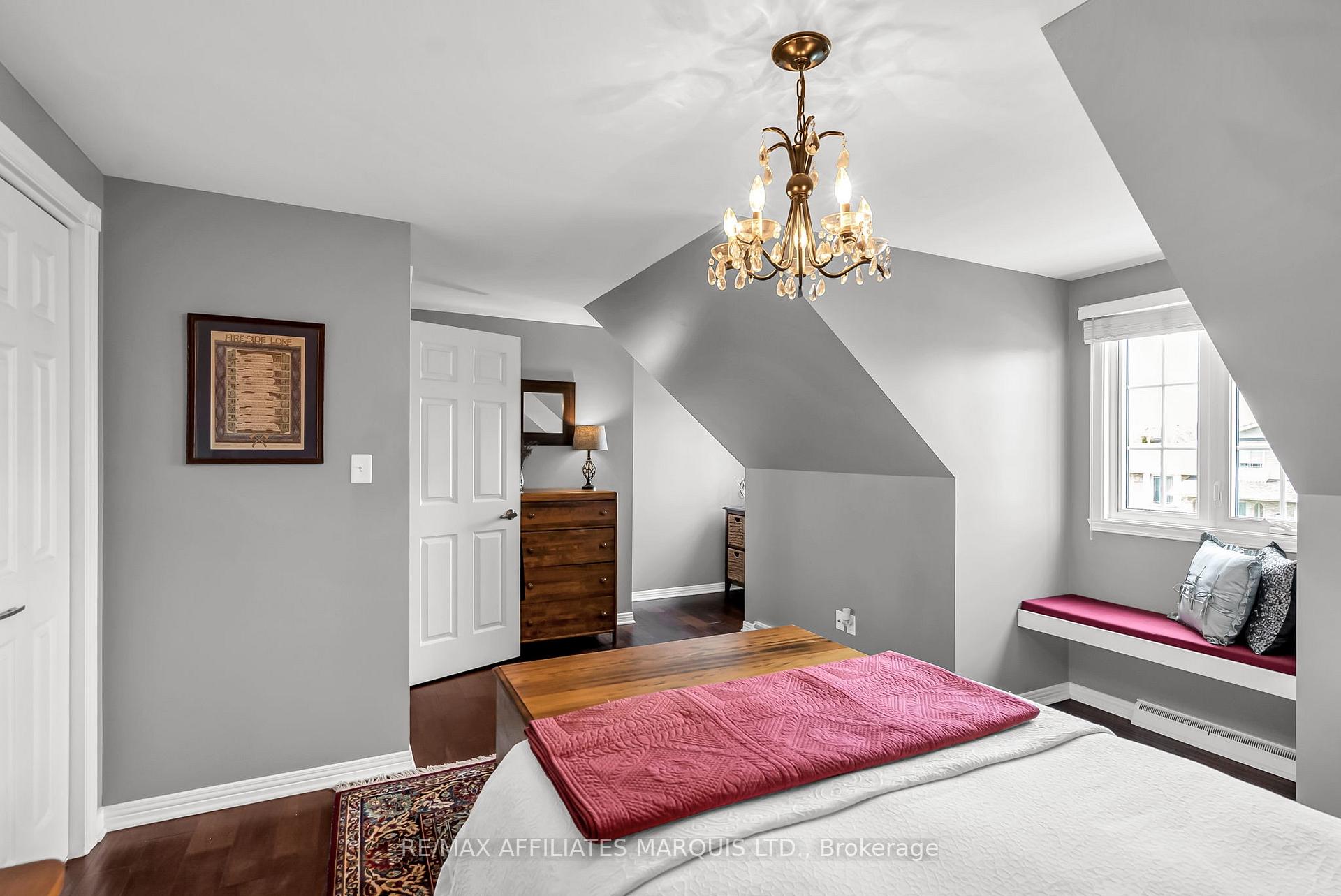 Photo 18 of 1932 Belvedere Crescent, Cornwall — HOMEH