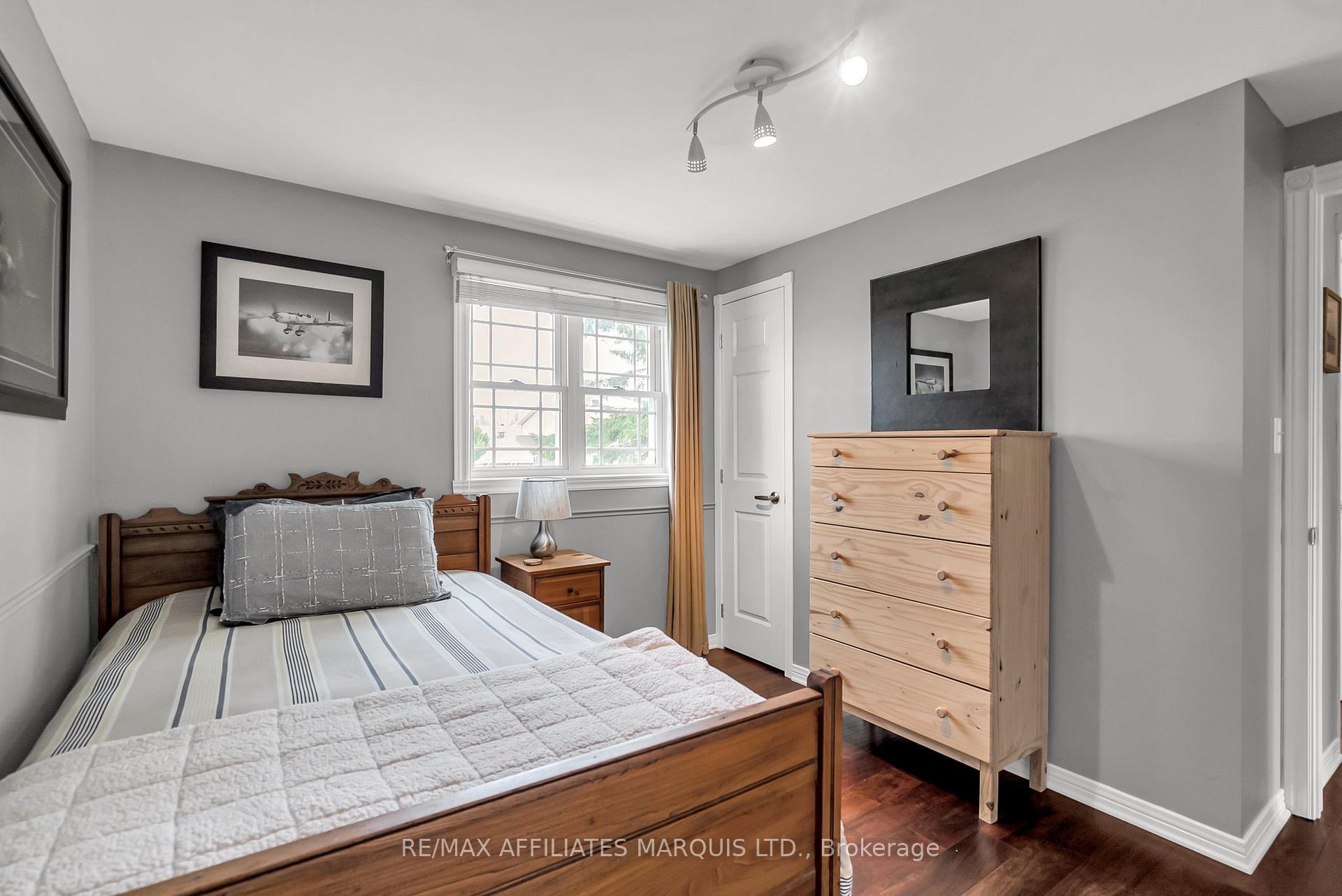 Photo 42 of 1932 Belvedere Crescent, Cornwall — HOMEH