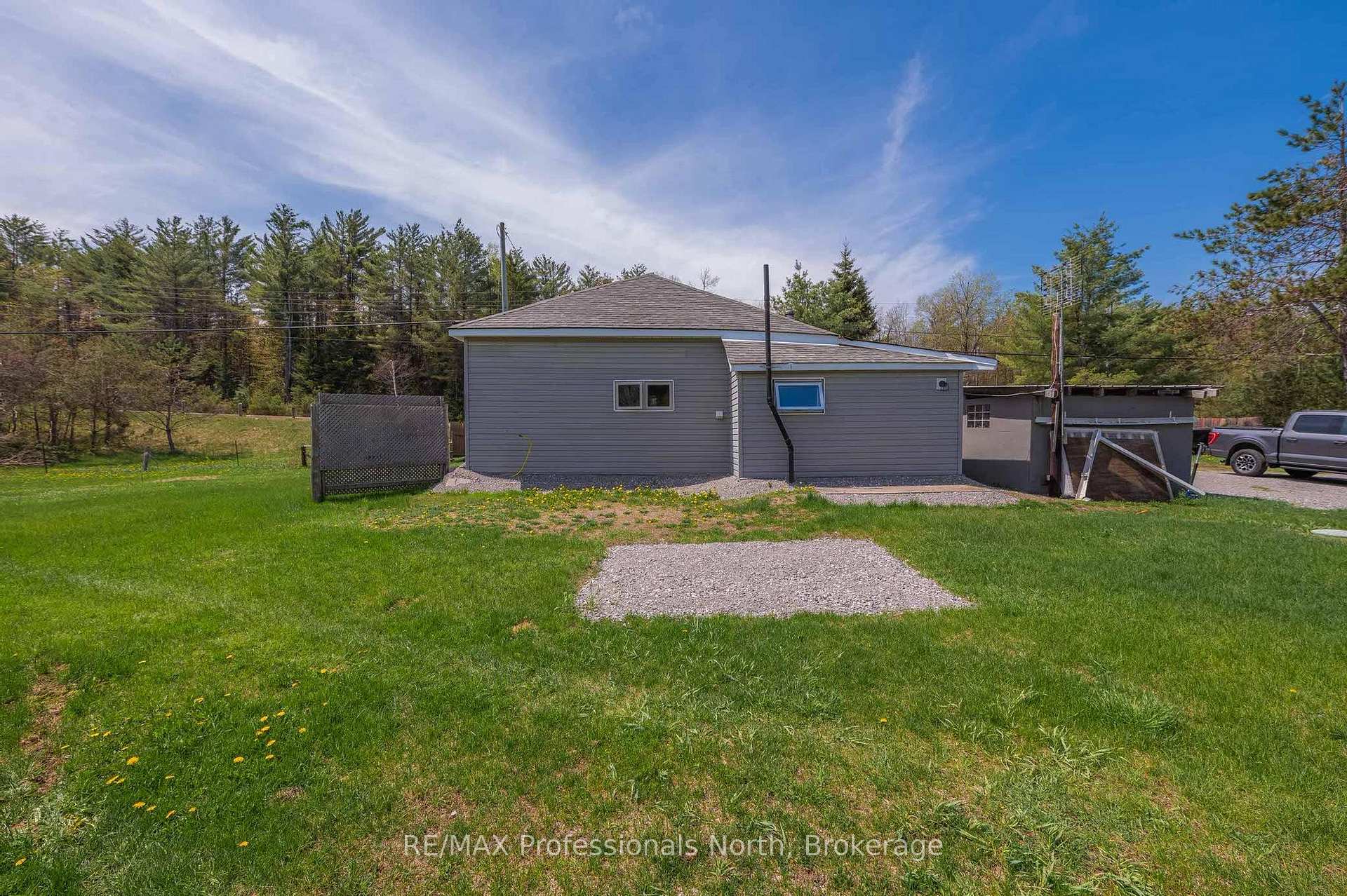 Photo 5 of 4730 County Road 121, Minden Hills, Snowdon — HOMEH