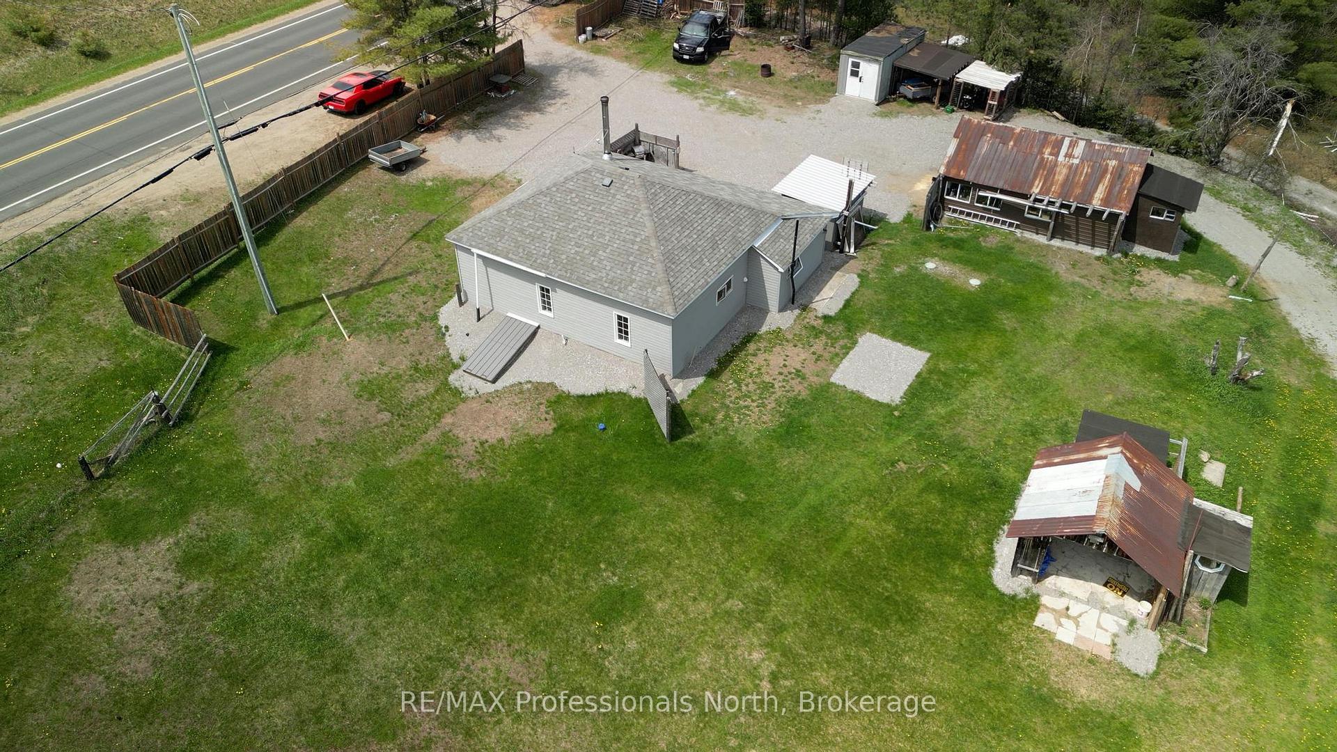 Photo 3 of 4730 County Road 121, Minden Hills, Snowdon — HOMEH