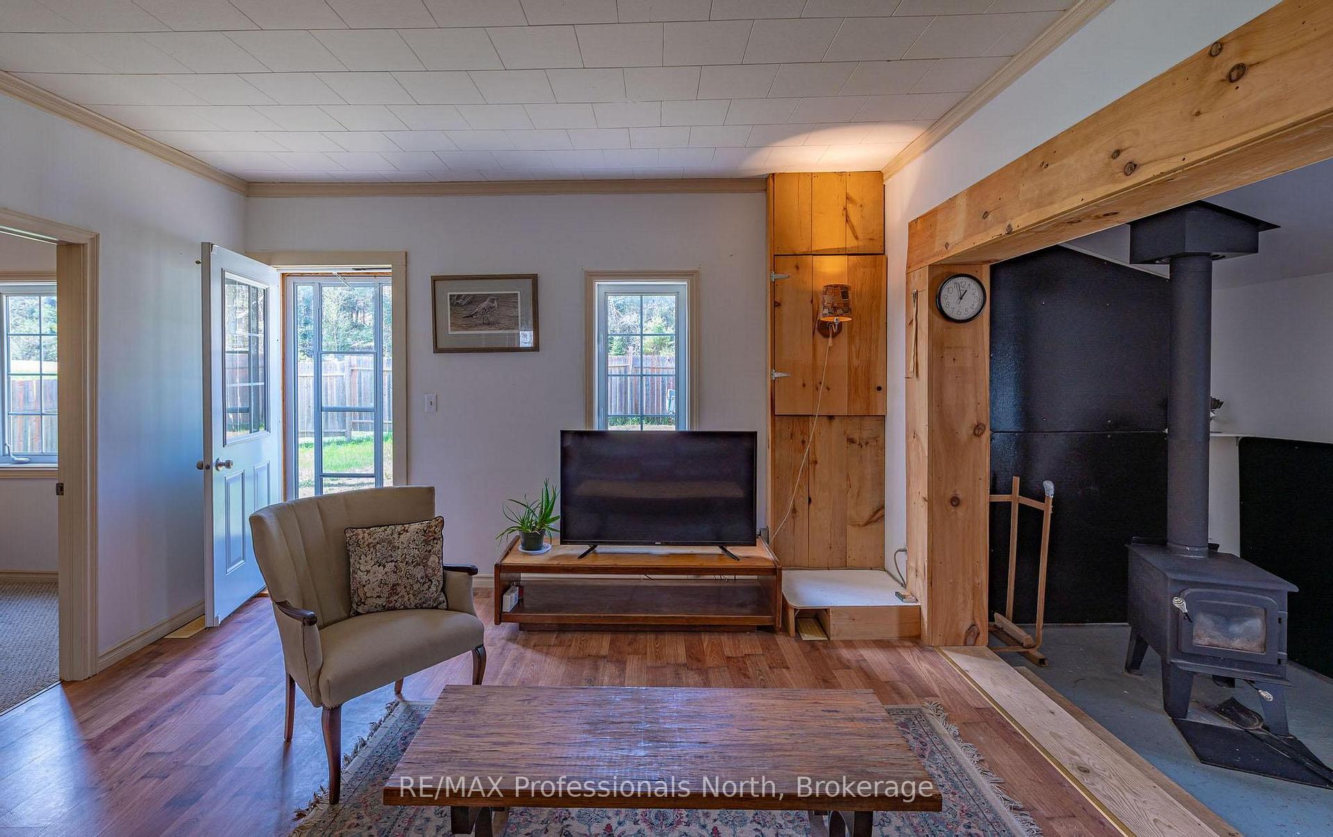 Photo 15 of 4730 County Road 121, Minden Hills, Snowdon — HOMEH