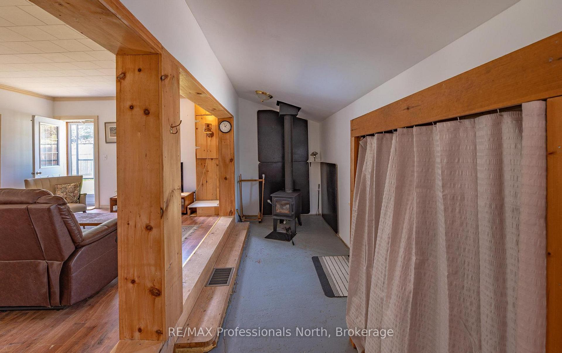 Photo 20 of 4730 County Road 121, Minden Hills, Snowdon — HOMEH