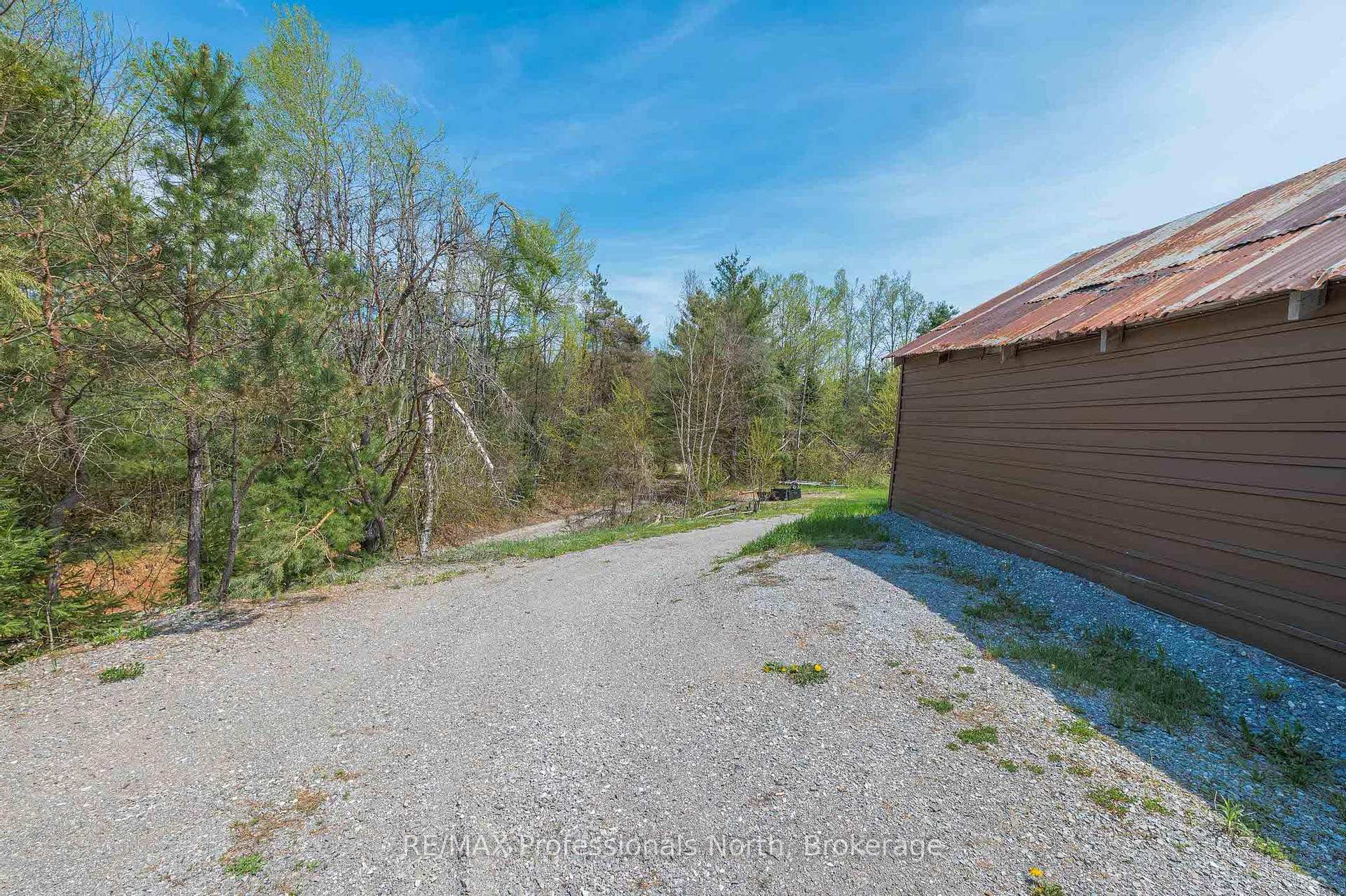 Photo 38 of 4730 County Road 121, Minden Hills, Snowdon — HOMEH