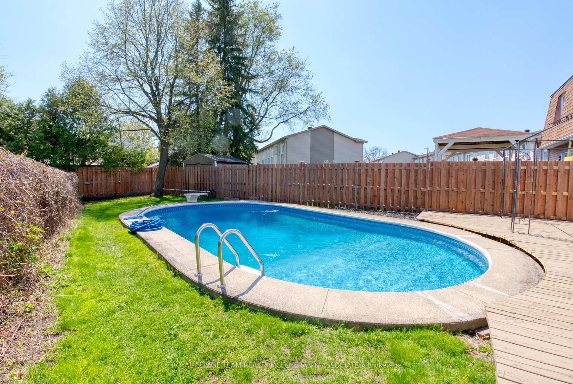 Photo 5 of 6224 Fortune Drive, Ottawa, Convent Glen North — HOMEH