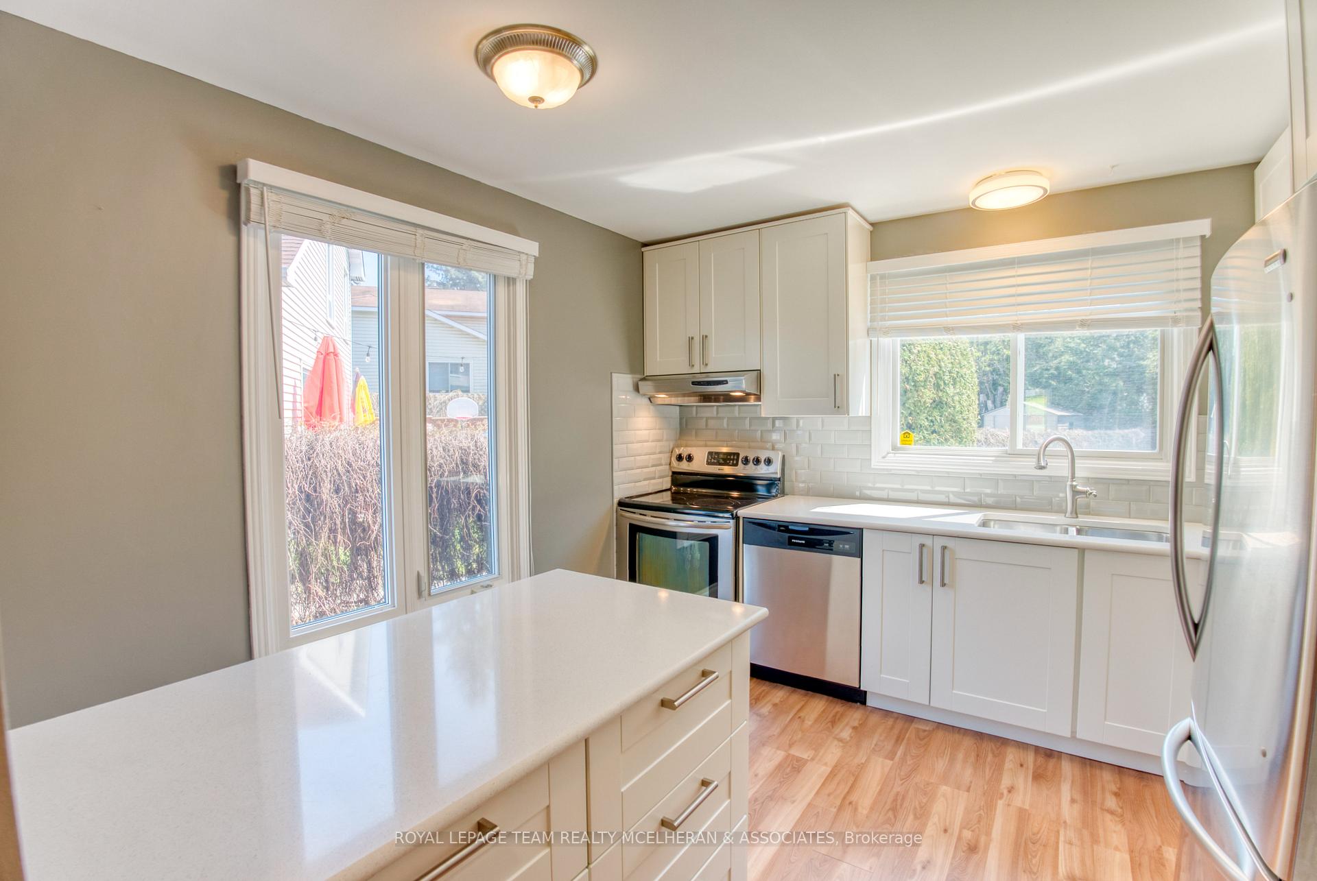 Photo 23 of 6224 Fortune Drive, Ottawa, Convent Glen North — HOMEH