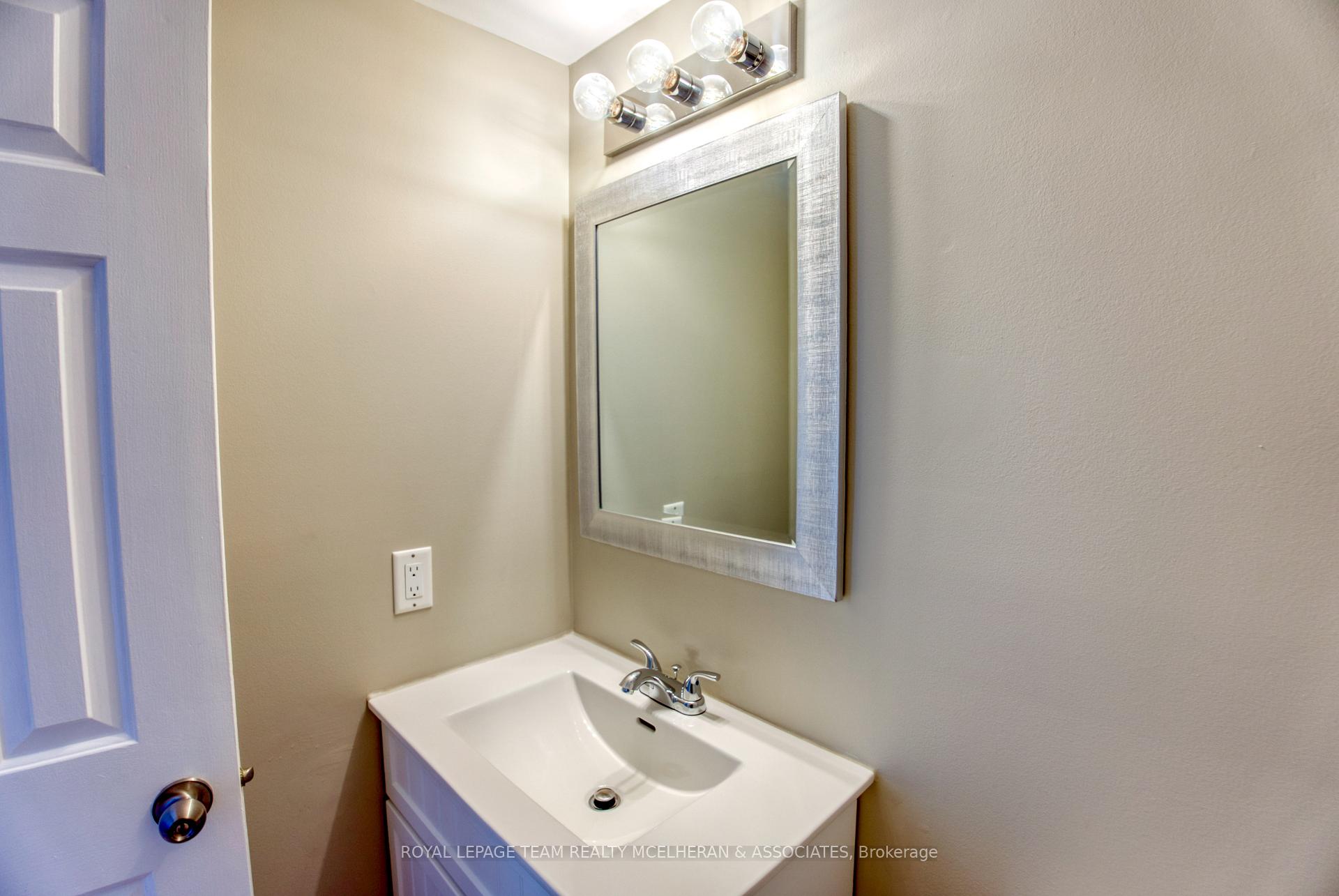 Photo 20 of 6224 Fortune Drive, Ottawa, Convent Glen North — HOMEH