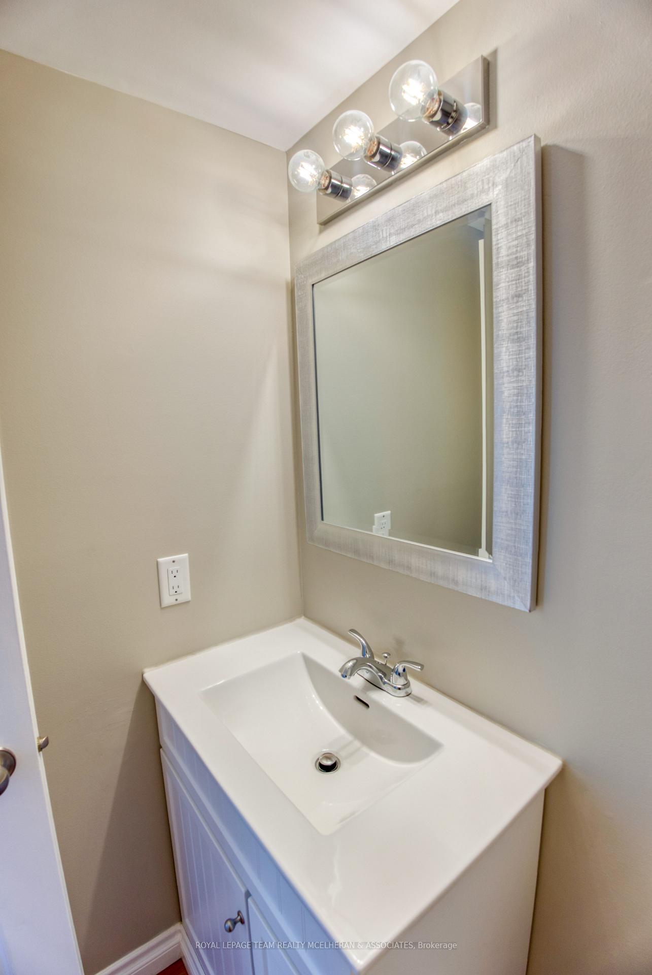 Photo 17 of 6224 Fortune Drive, Ottawa, Convent Glen North — HOMEH