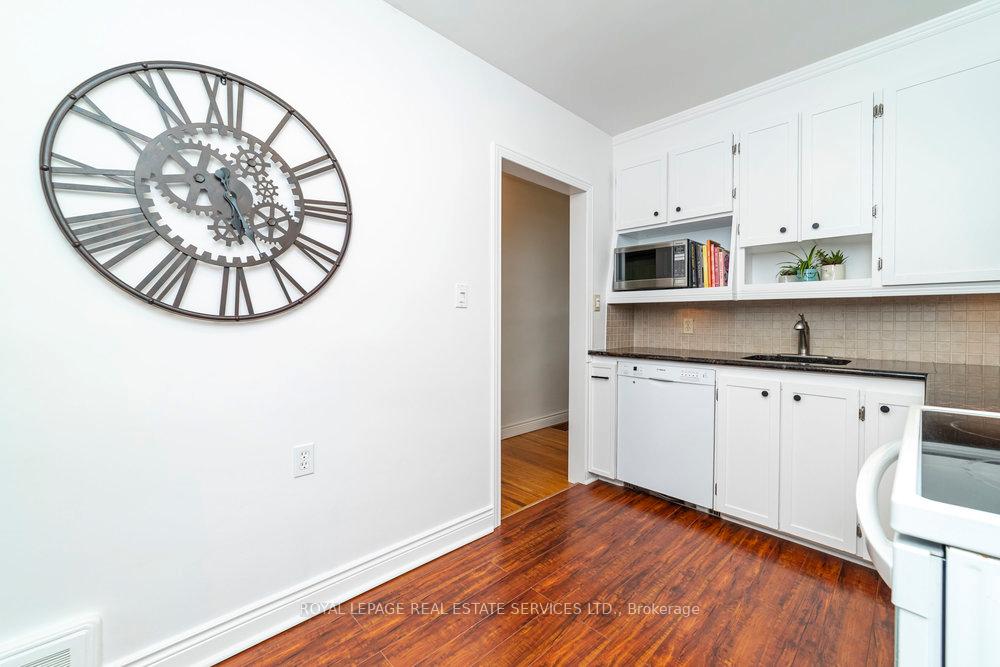 Photo 6 of 16 McKay Road, Hamilton, Dundas — HOMEH