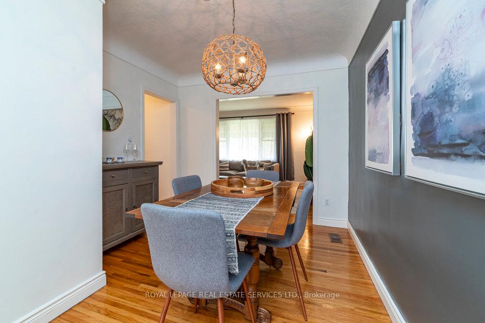Photo 21 of 16 McKay Road, Hamilton, Dundas — HOMEH
