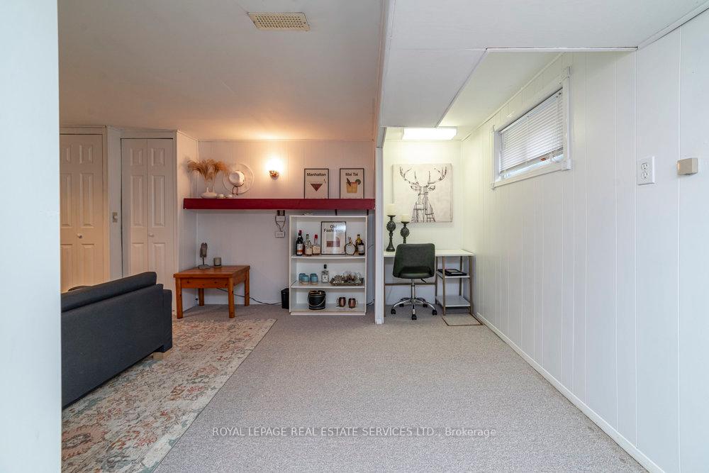 Photo 34 of 16 McKay Road, Hamilton, Dundas — HOMEH