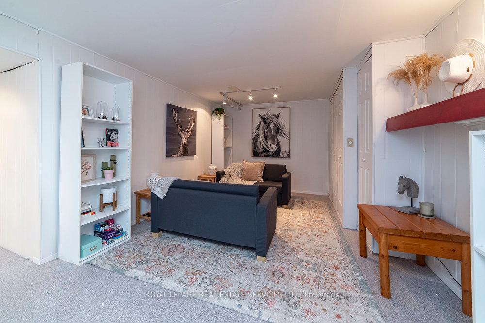 Photo 19 of 16 McKay Road, Hamilton, Dundas — HOMEH