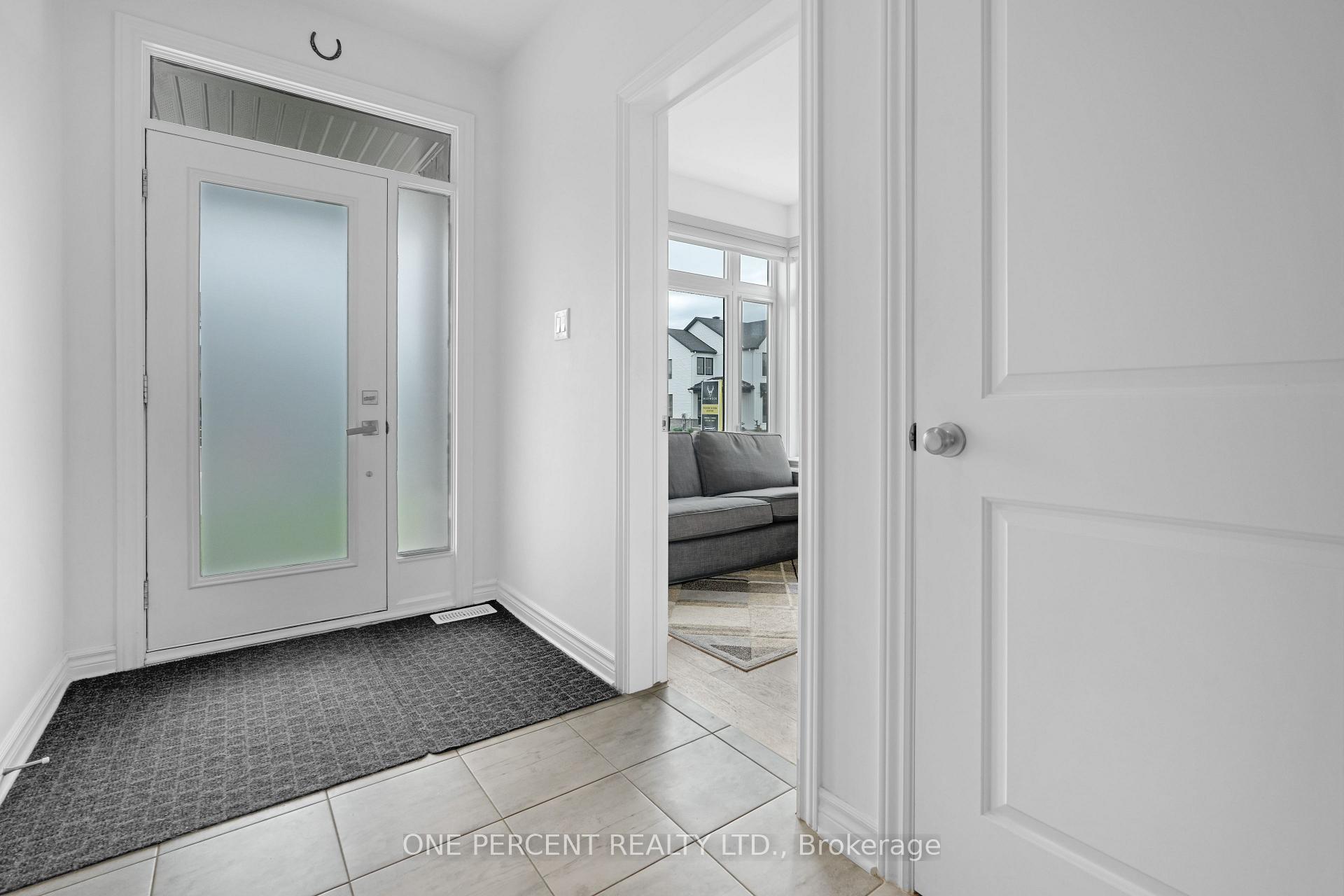 Photo 13 of 561 Bobolink Ridge, Ottawa, Stittsville (South) — HOMEH