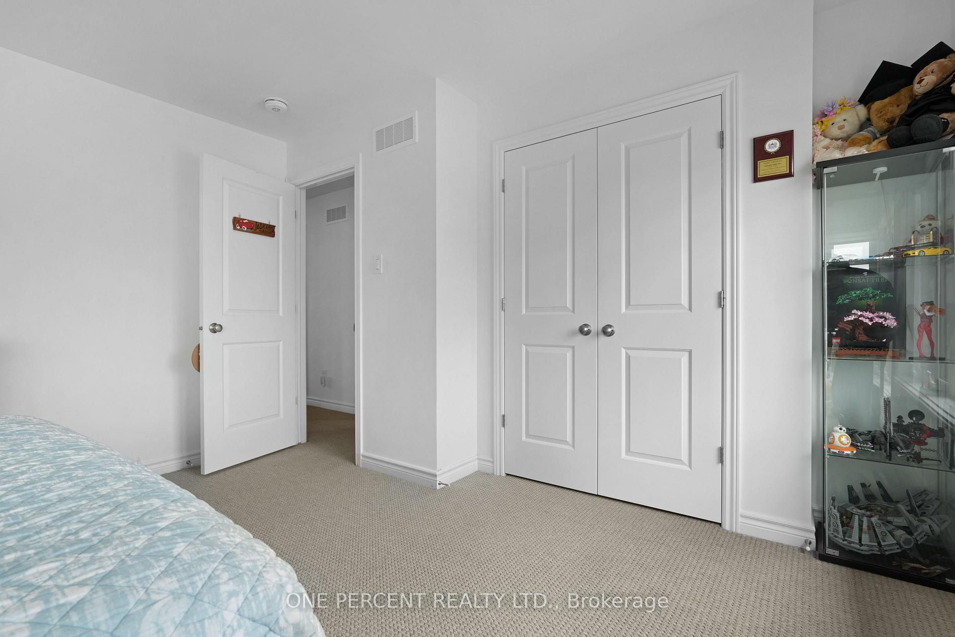 Photo 17 of 561 Bobolink Ridge, Ottawa, Stittsville (South) — HOMEH