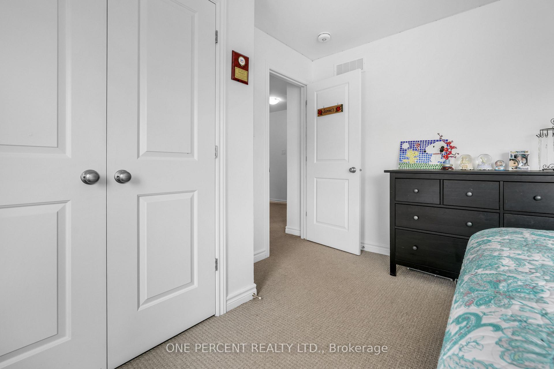 Photo 8 of 561 Bobolink Ridge, Ottawa, Stittsville (South) — HOMEH