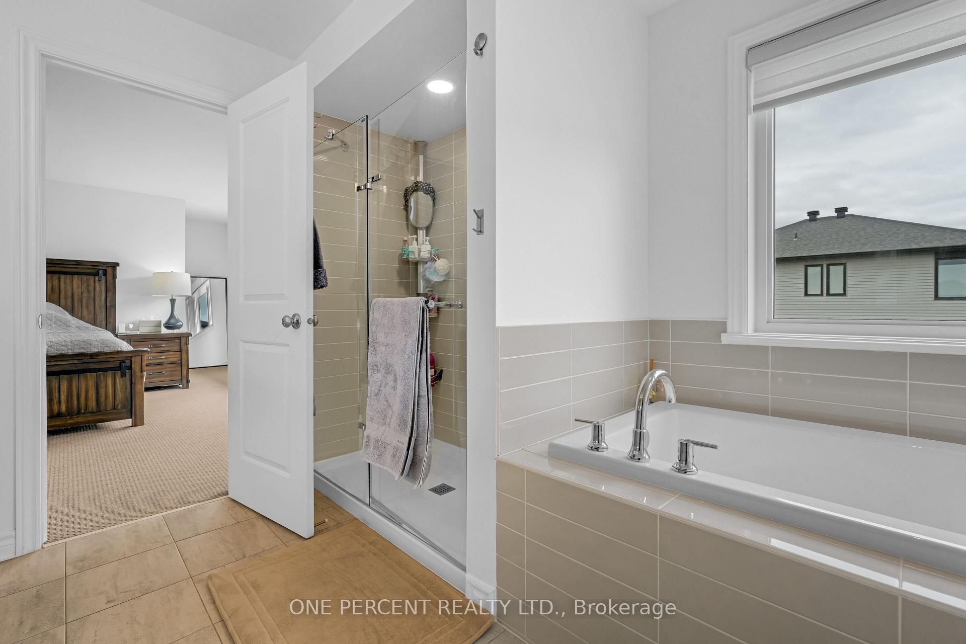 Photo 33 of 561 Bobolink Ridge, Ottawa, Stittsville (South) — HOMEH